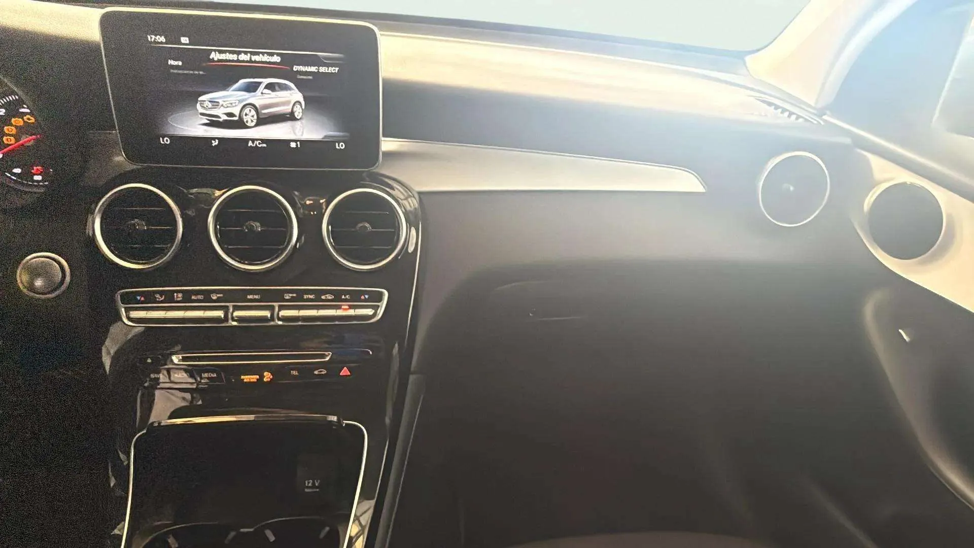 Mercedes-Benz GLC 220 d 4MATIC - foto 10