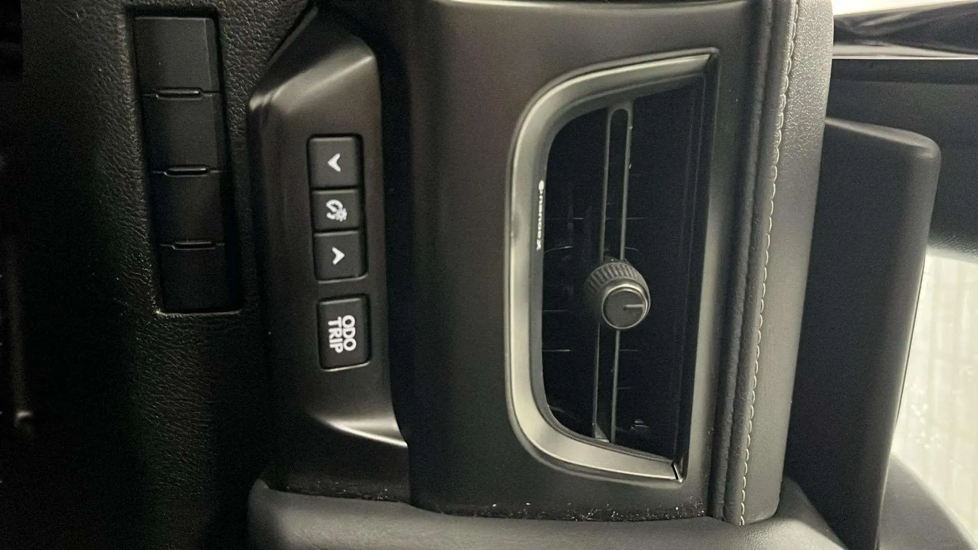 Lexus UX 2.0 250h Business - foto 19