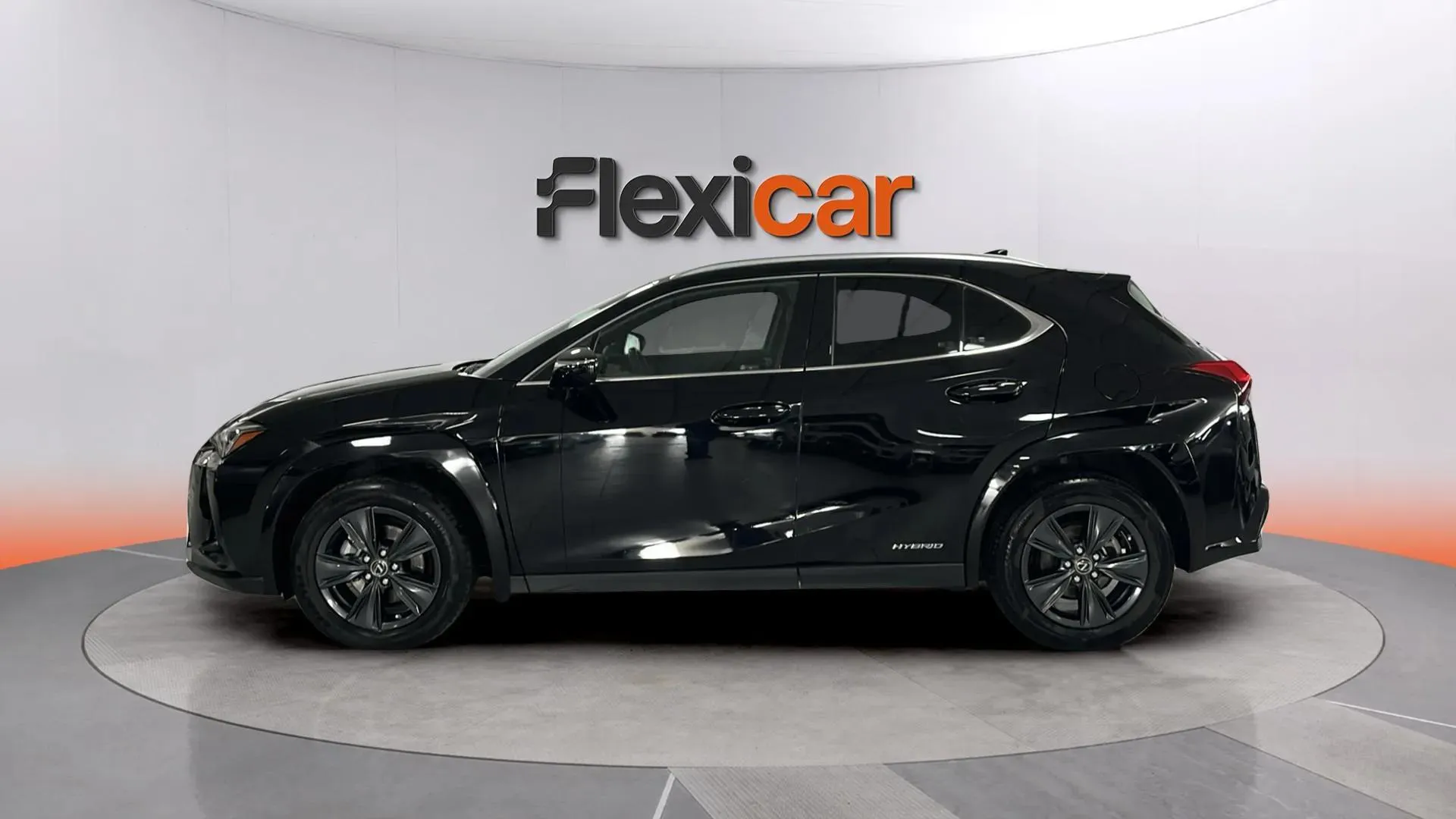 Lexus UX 2.0 250h Business - foto 3