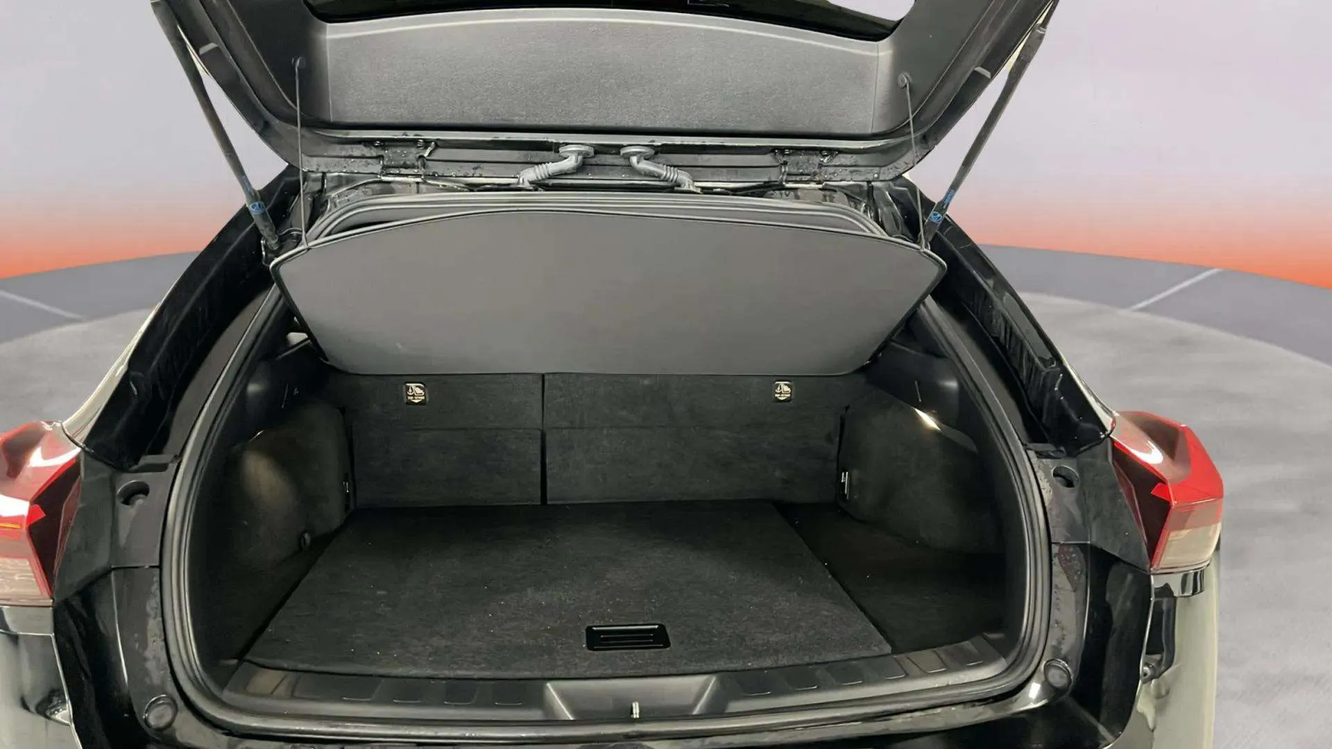 Lexus UX 2.0 250h Business - foto 7