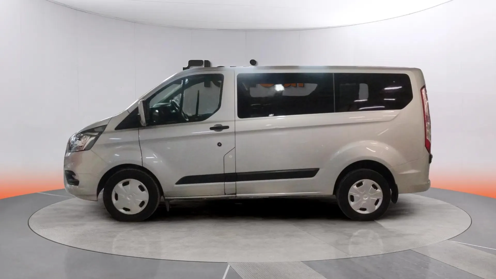 Ford Transit Custom Kombi 2.0 TDCi 320 L1 Trend - foto 3