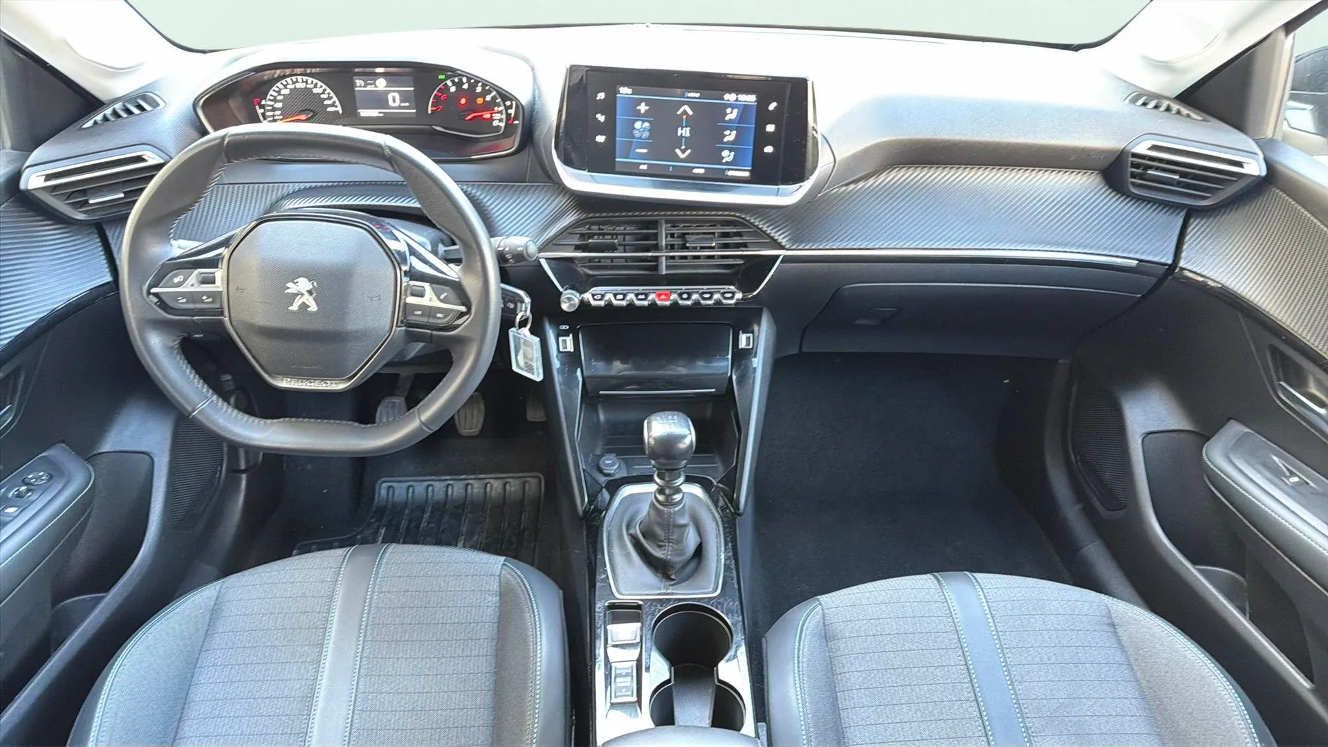 Peugeot 208 PureTech Allure - foto 12
