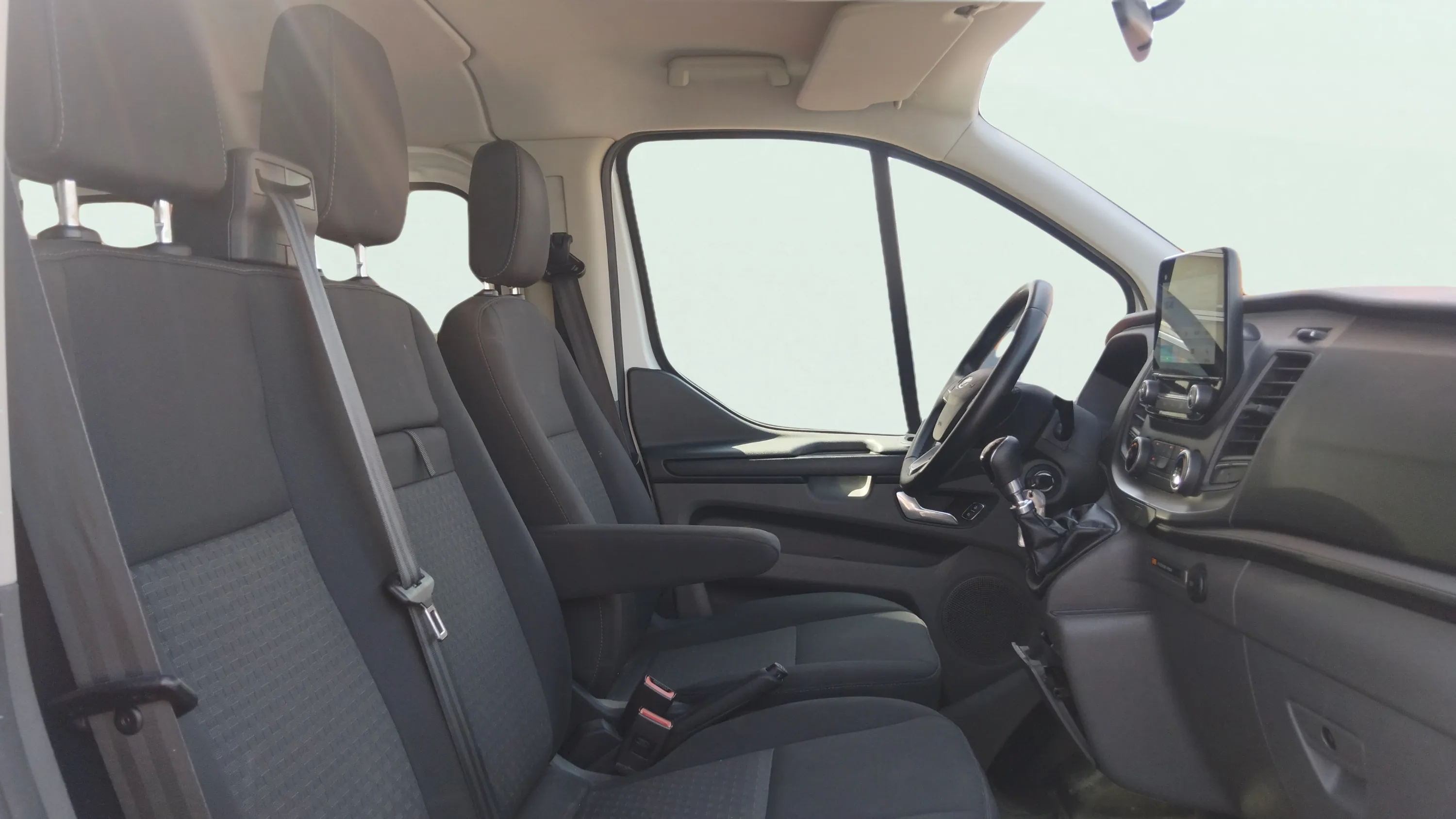 Ford Transit Custom Kombi 2.0 TDCi 320 L1 Trend - foto 10