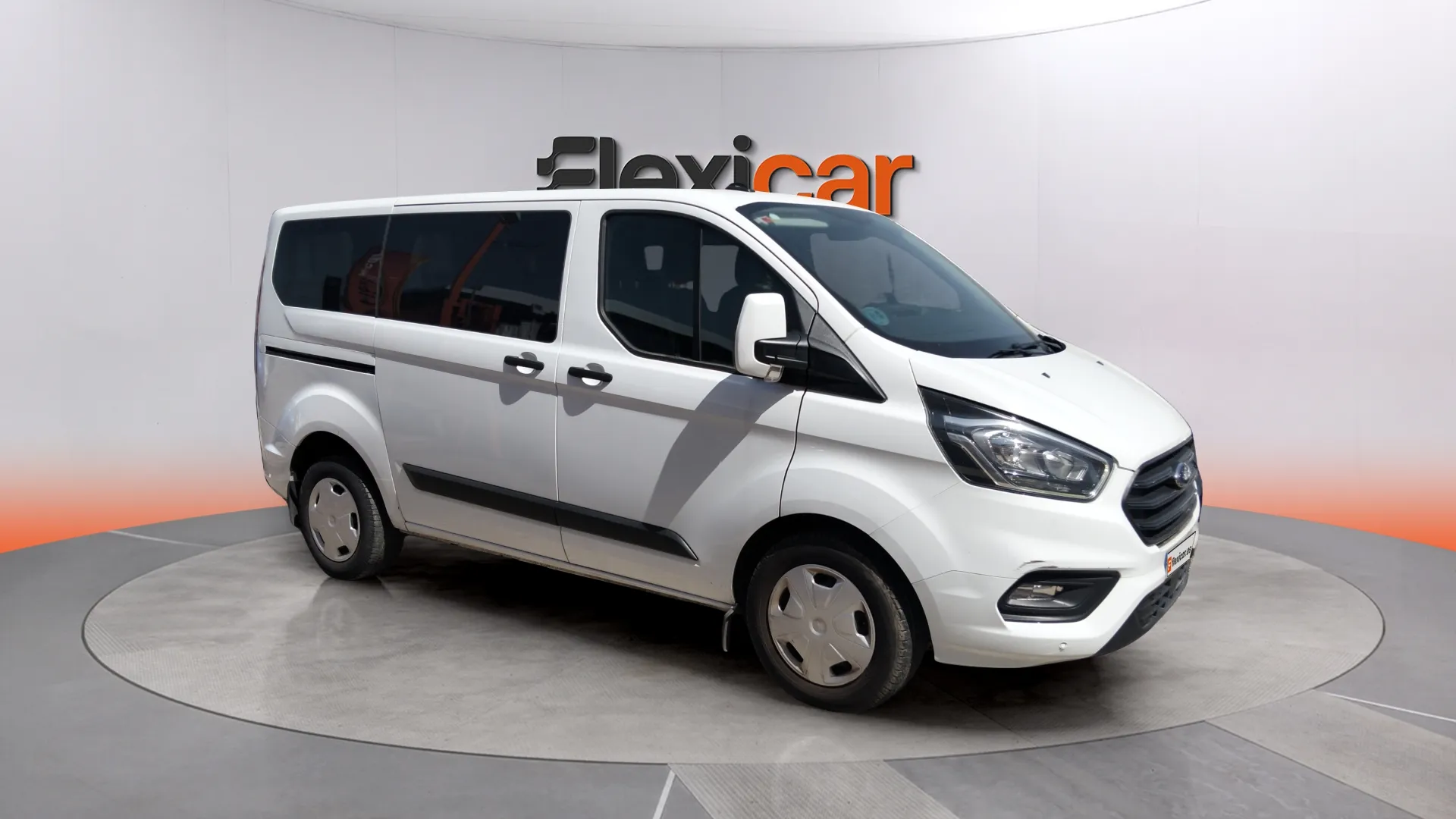 Ford Transit Custom Kombi 2.0 TDCi 320 L1 Trend - foto 8