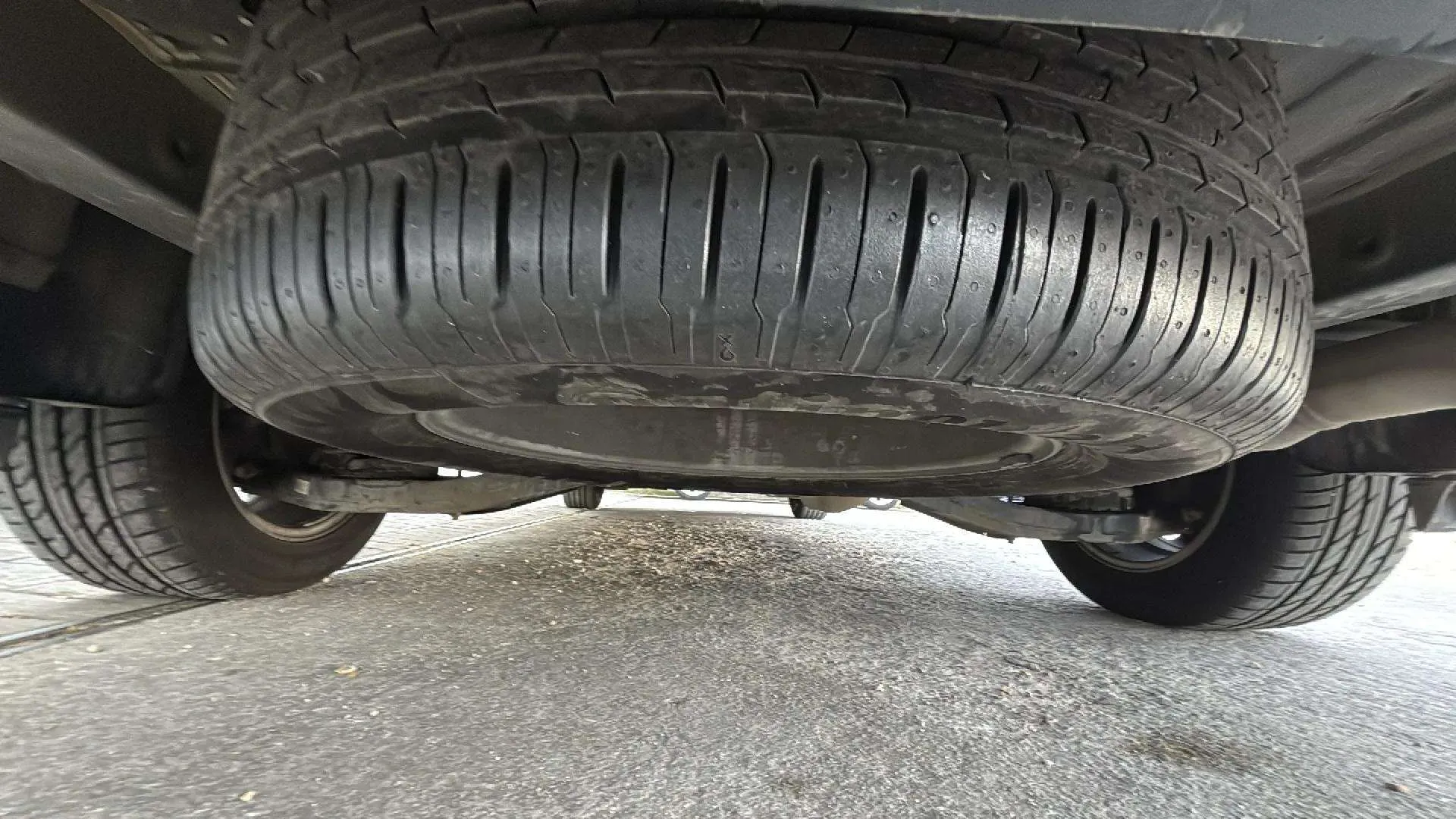 Hyundai Staria 2.2 CRDi Tecno 9S - foto 21