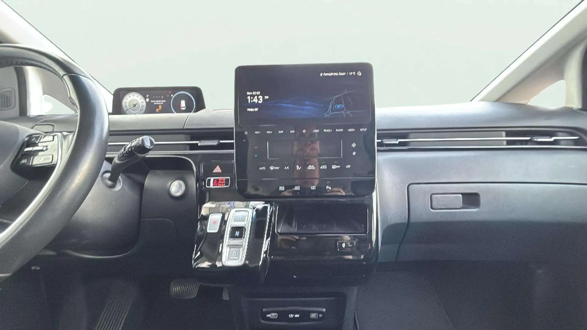Hyundai Staria 2.2 CRDi Tecno 9S - foto 15