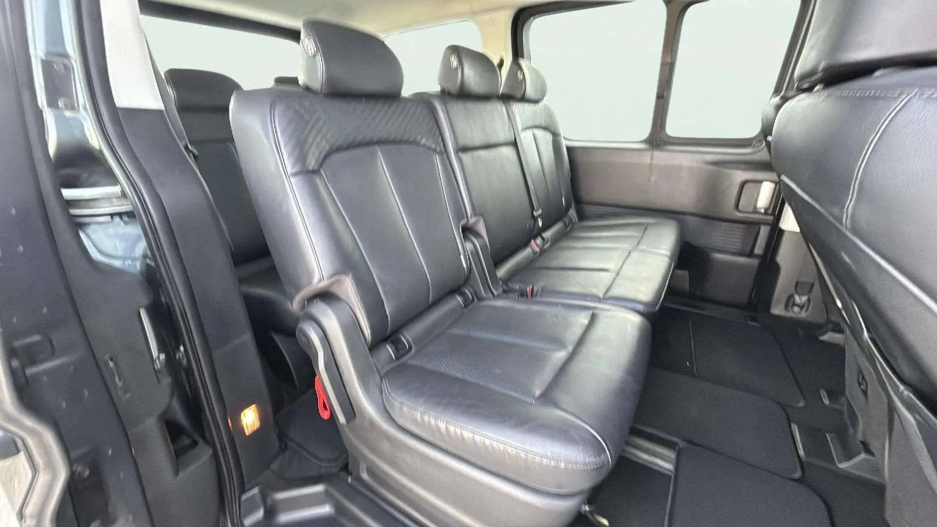 Hyundai Staria 2.2 CRDi Tecno 9S - foto 18
