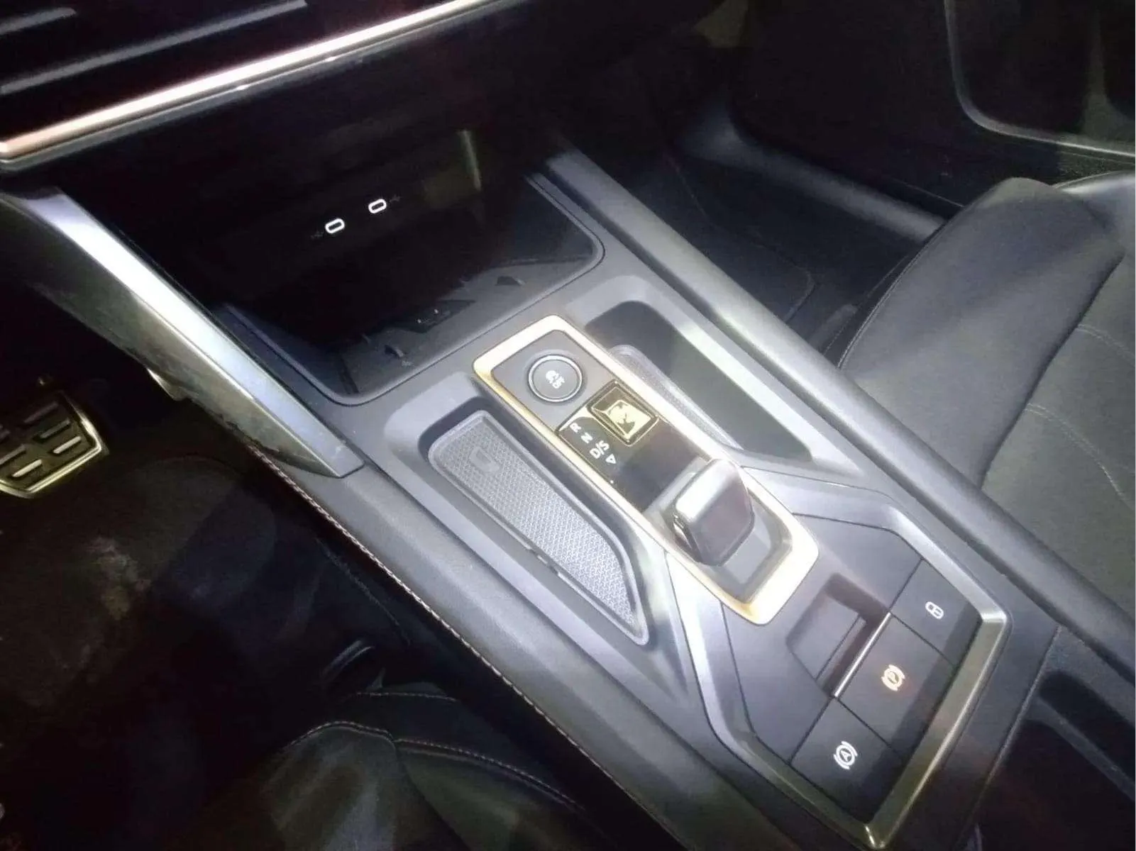 Cupra León 1.5 eTSI DSG - foto 7