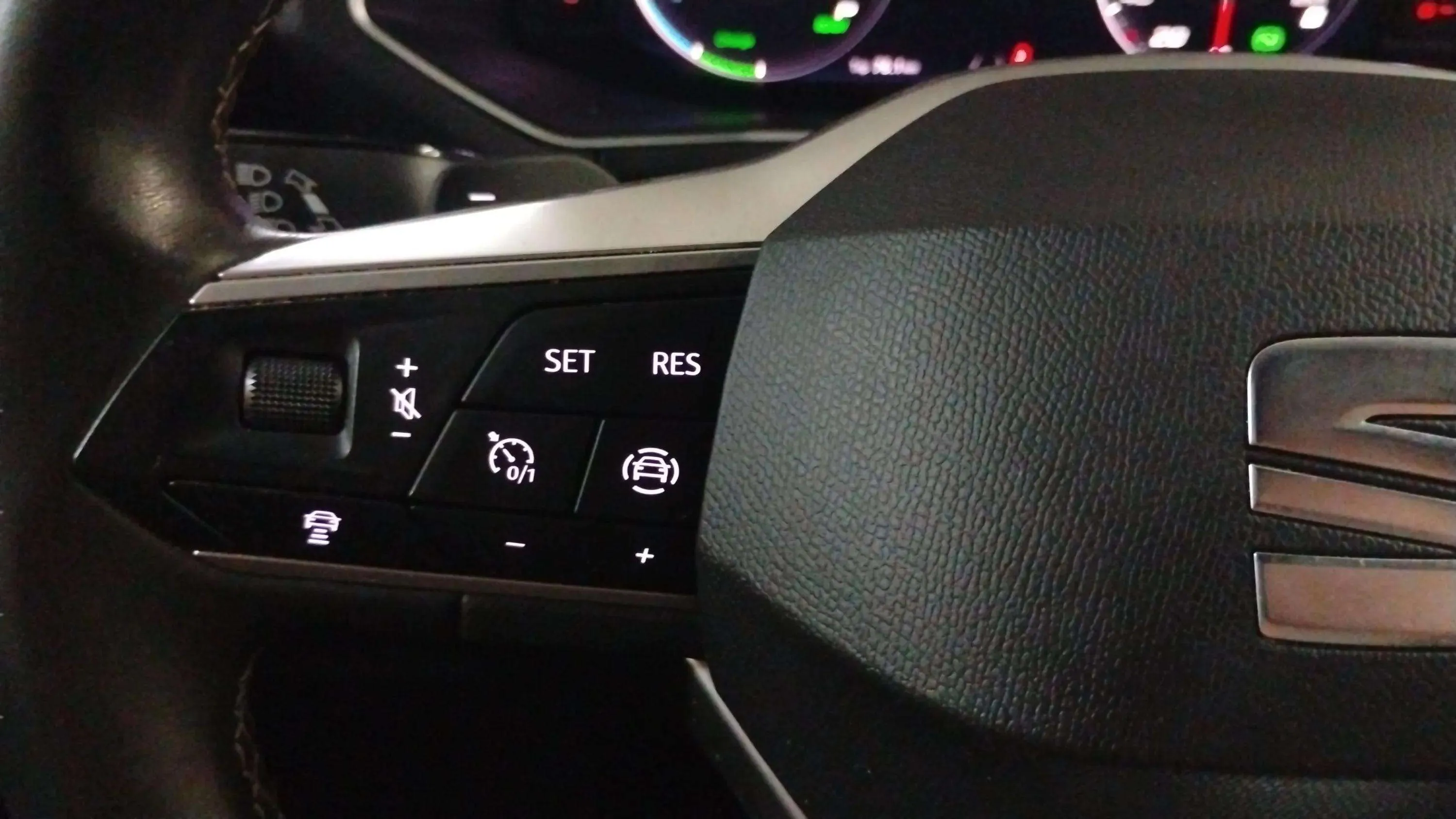 SEAT Tarraco 1.4 E-Hybrid DSG Xcellence - foto 21