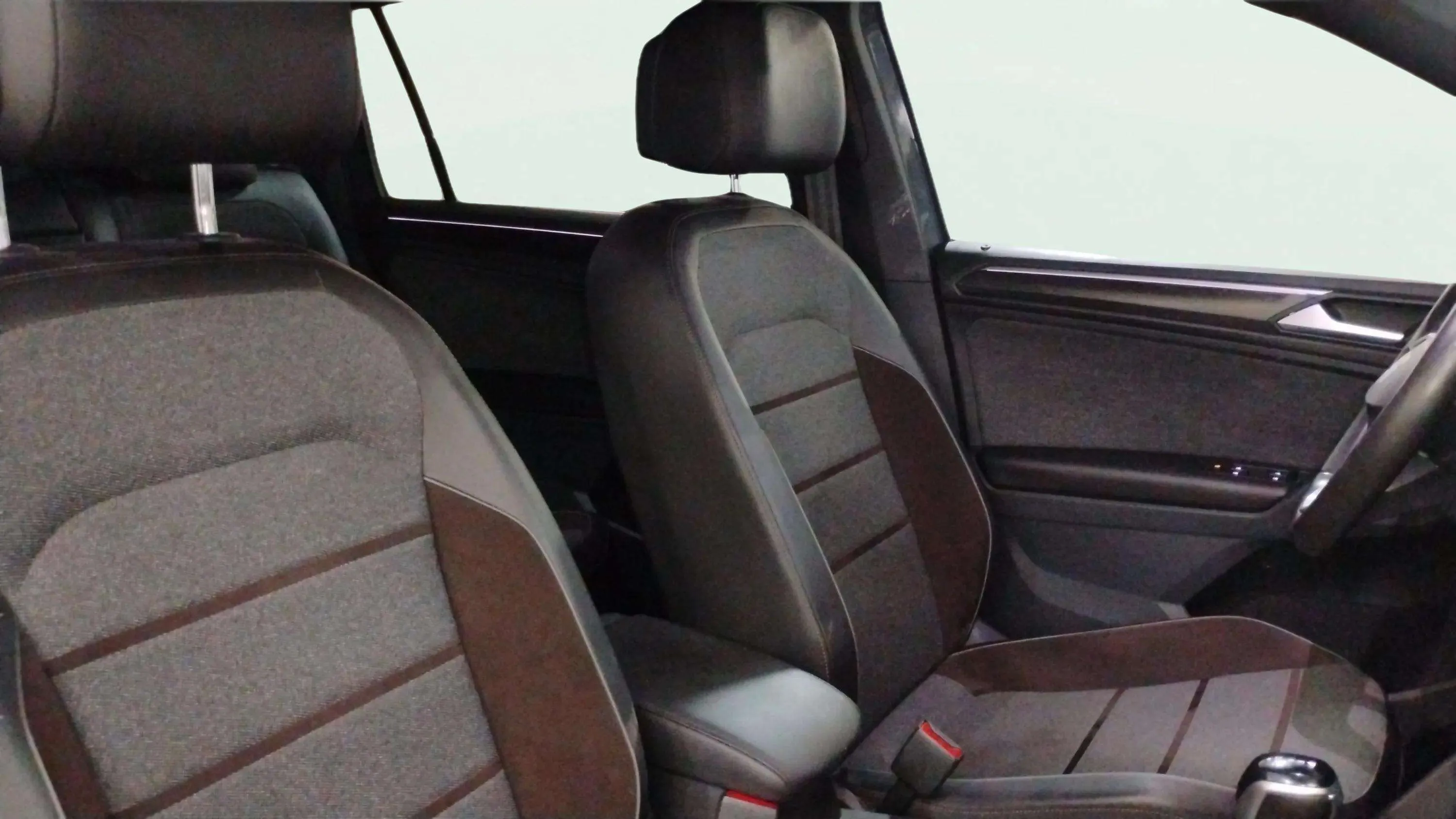 SEAT Tarraco 1.4 E-Hybrid DSG Xcellence - foto 11