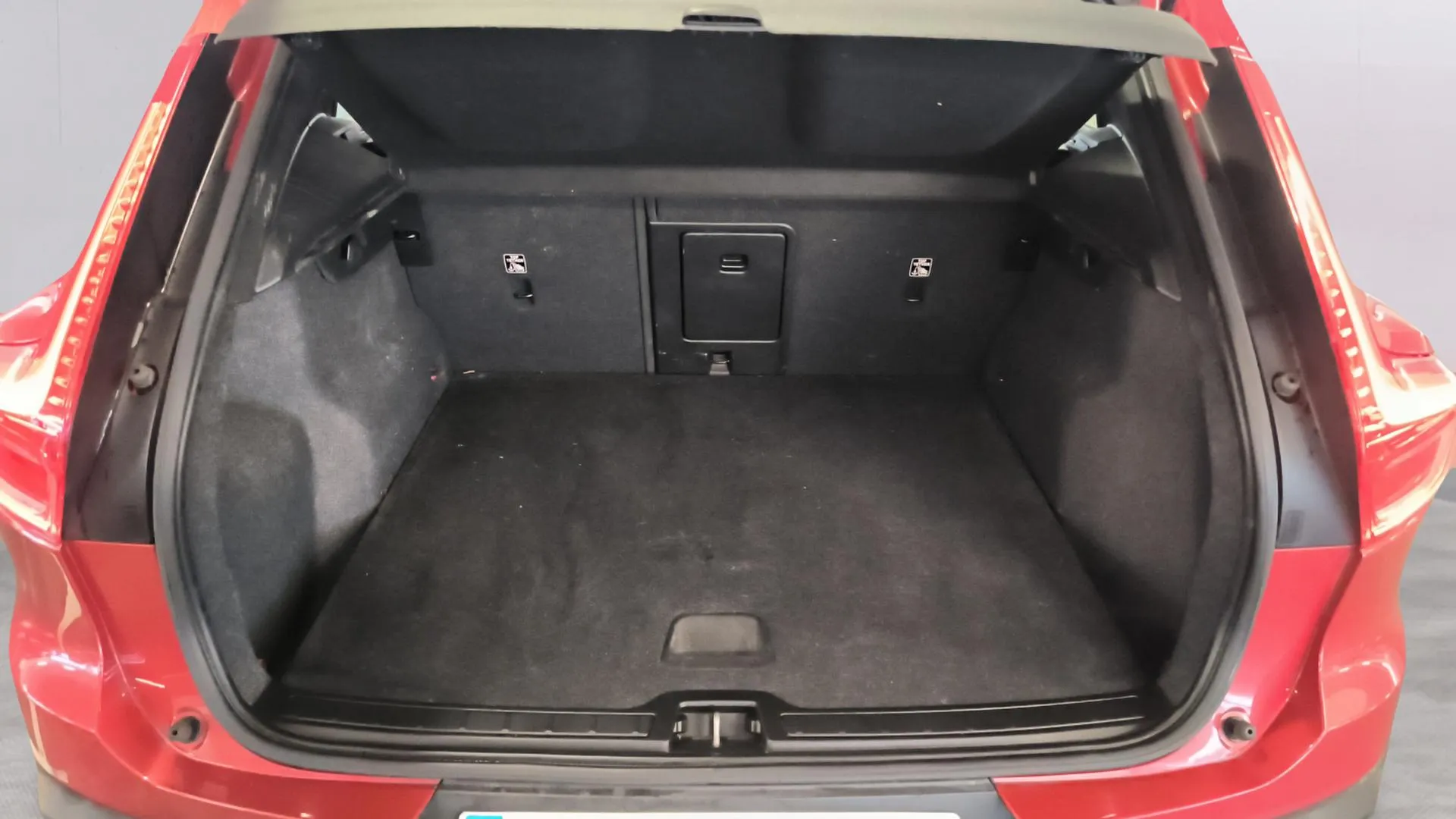 Volvo XC40 2.0 D3 Momentum - foto 24