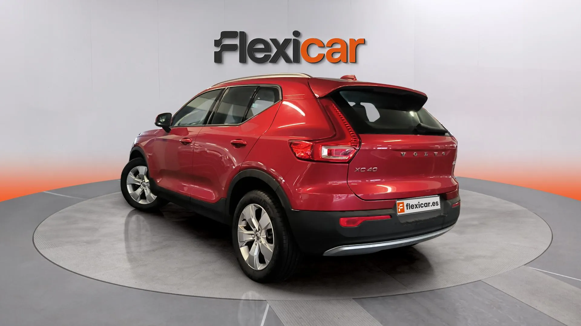 Volvo XC40 2.0 D3 Momentum - foto 8