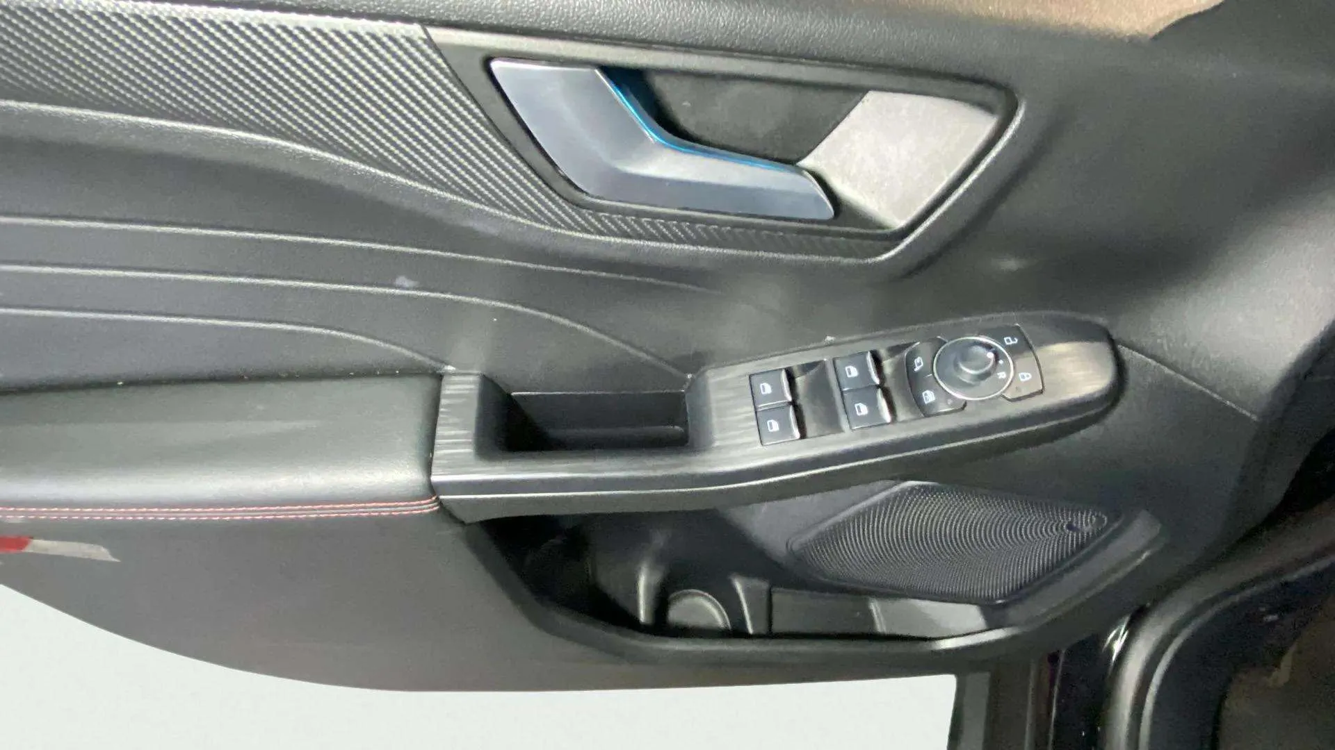 Ford Kuga ST-Line 1.5T EcoBoost - foto 22