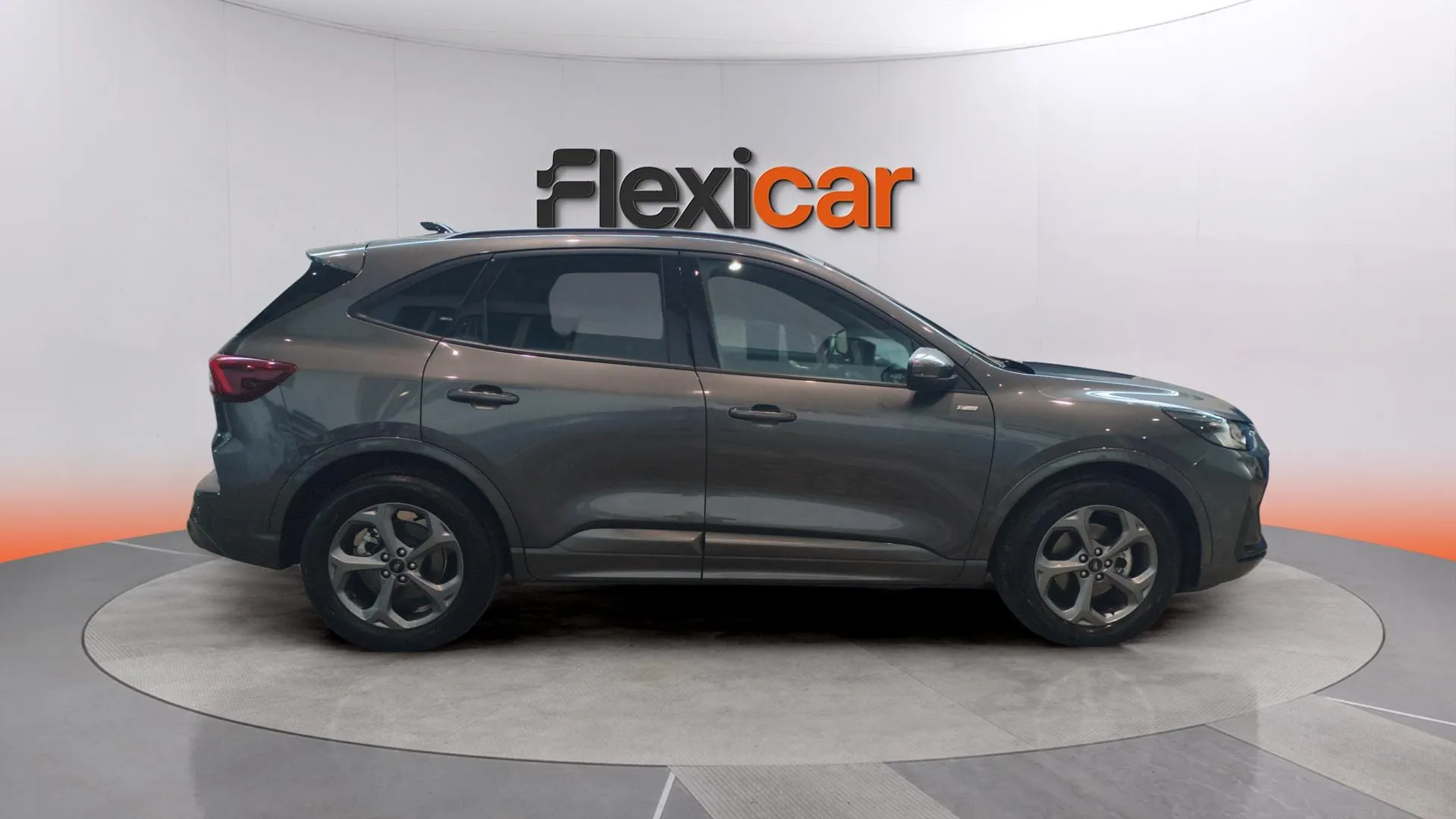 Ford Kuga ST-Line 1.5T EcoBoost - foto 2