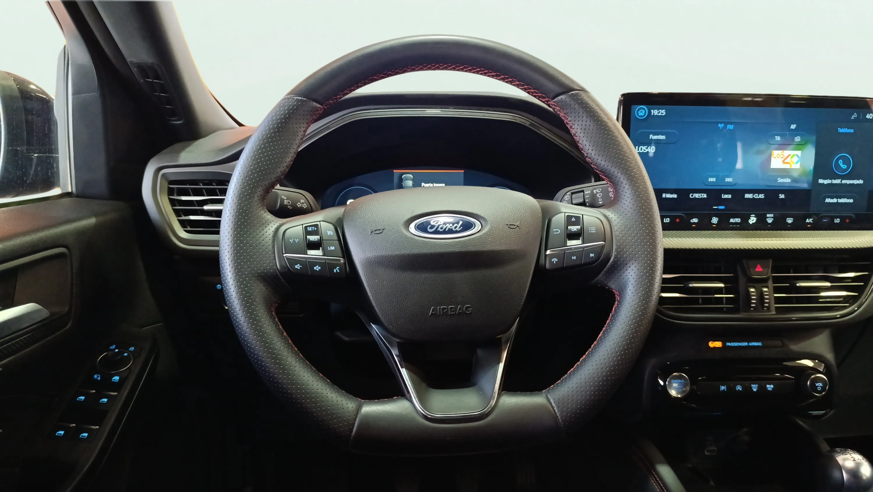 Ford Kuga ST-Line 1.5T EcoBoost - foto 10