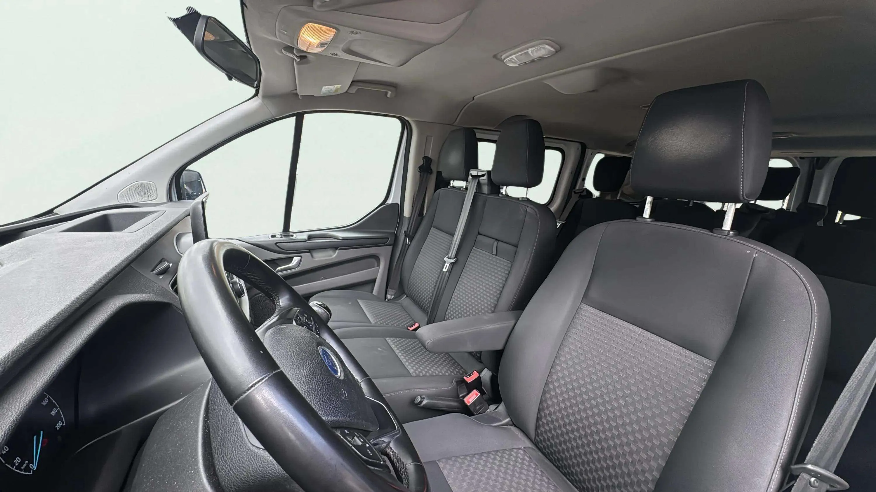 Ford Transit Custom Kombi 2.0 TDCi 320 L1 Trend - foto 13