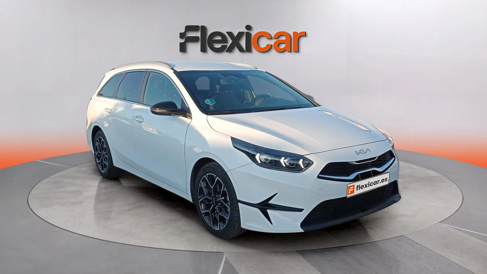 Kia Ceed Tourer 1.0 MHEV Style Edition DCT - foto 2