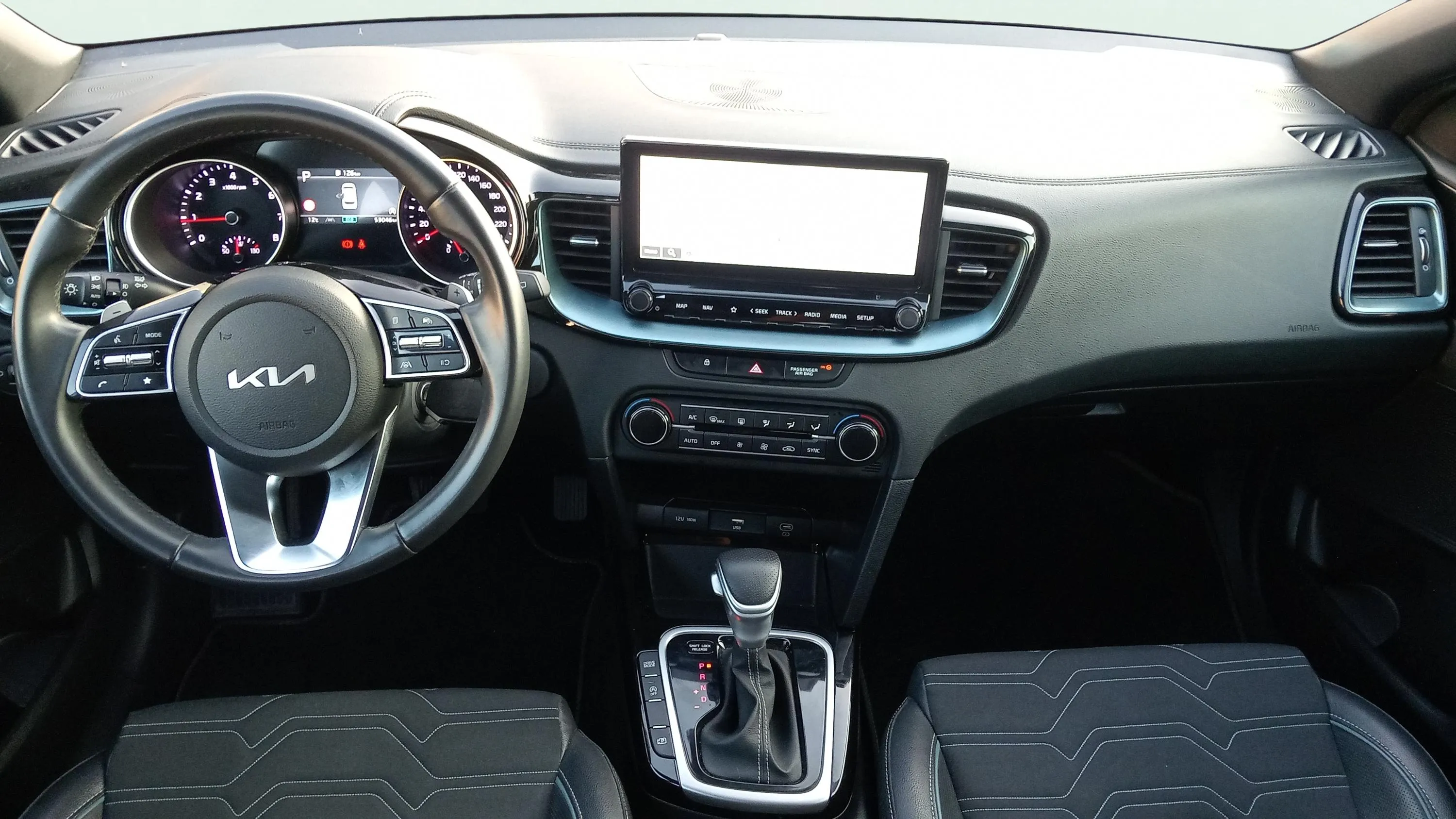 Kia Ceed Tourer 1.0 MHEV Style Edition DCT - foto 14