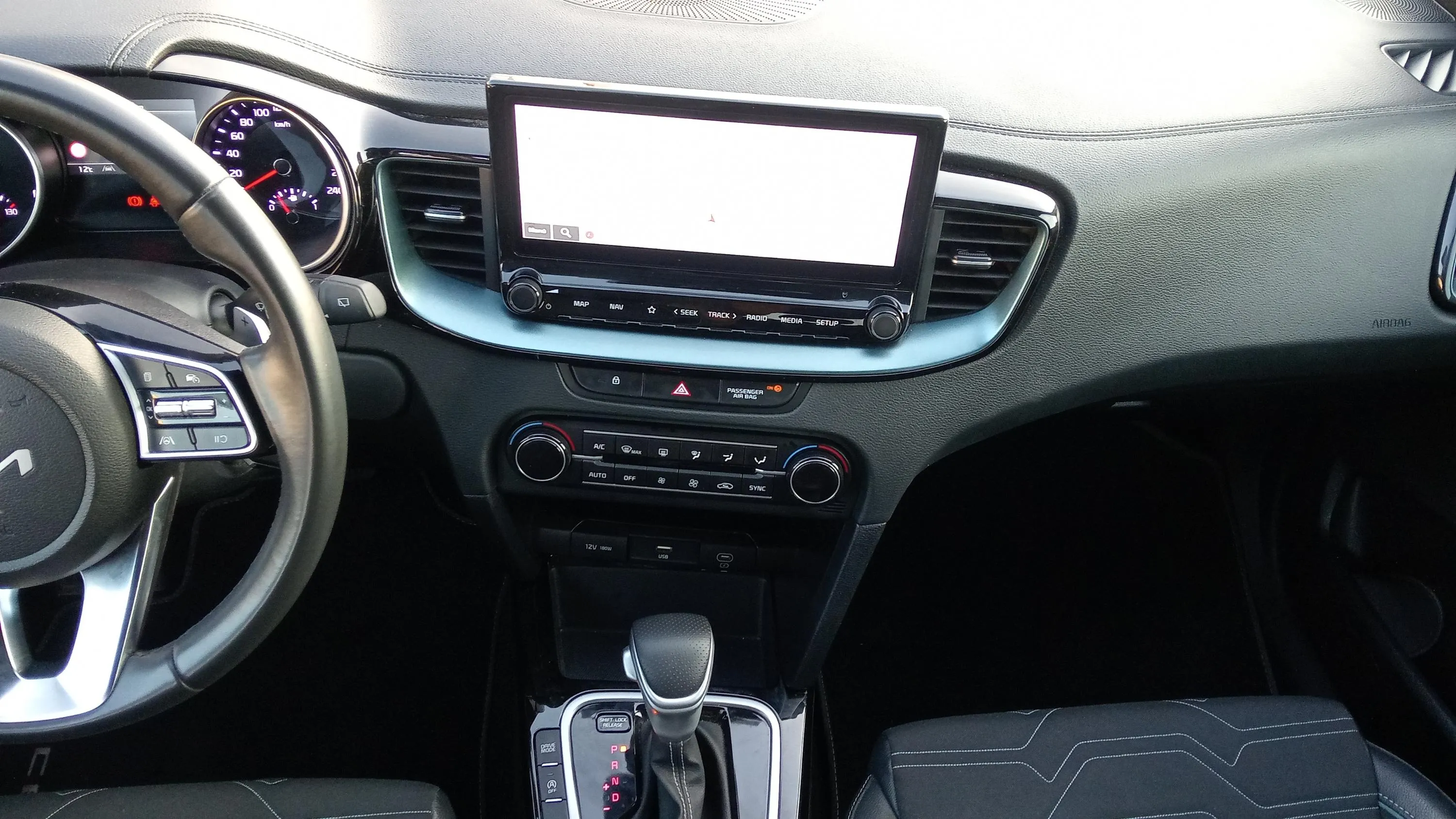 Kia Ceed Tourer 1.0 MHEV Style Edition DCT - foto 15