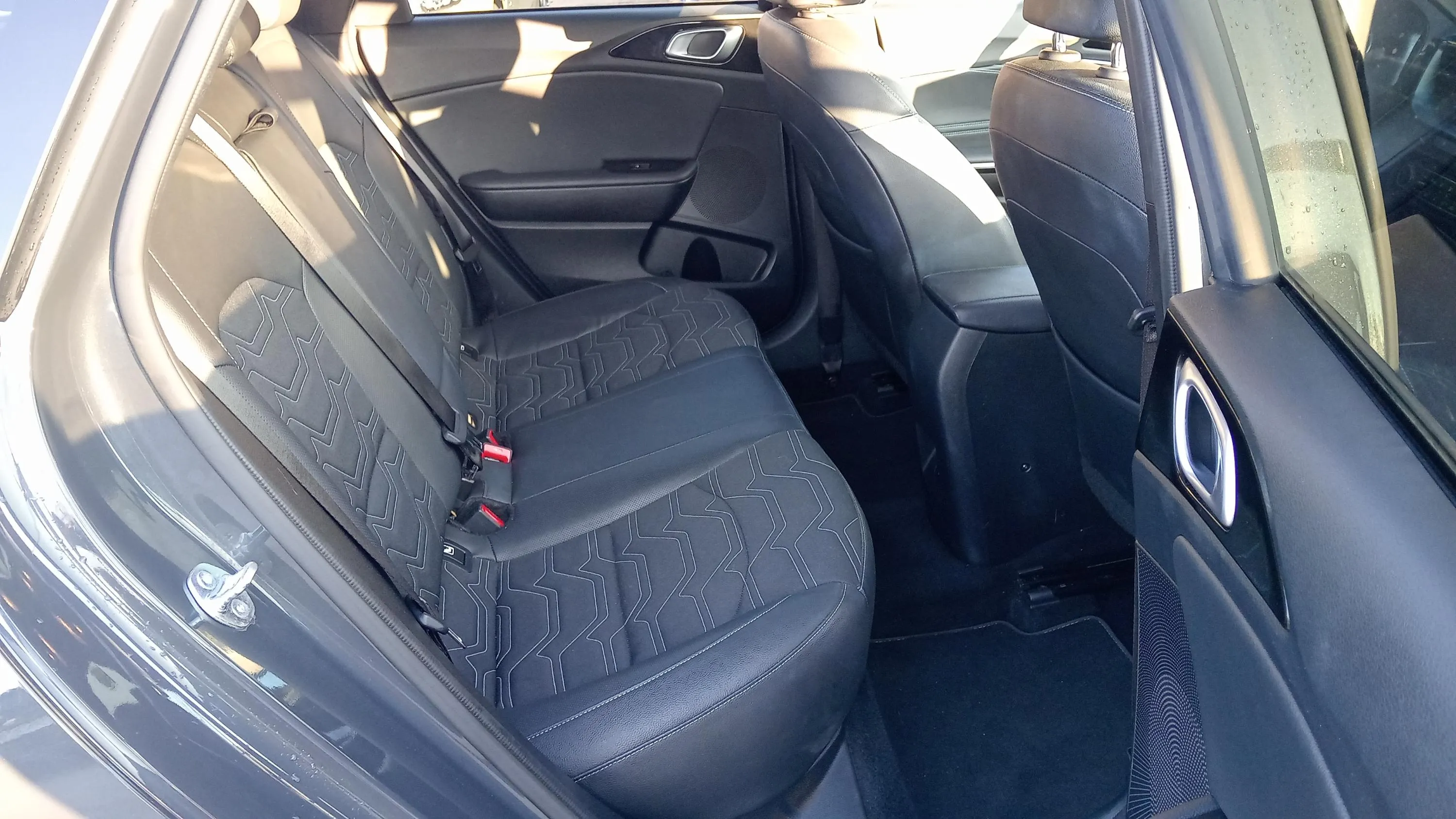 Kia Ceed Tourer 1.0 MHEV Style Edition DCT - foto 17