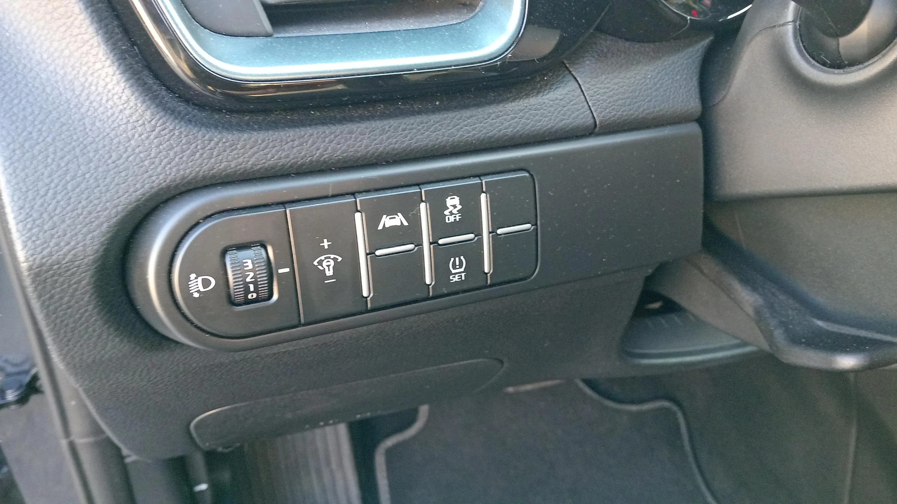 Kia Ceed Tourer 1.0 MHEV Style Edition DCT - foto 23