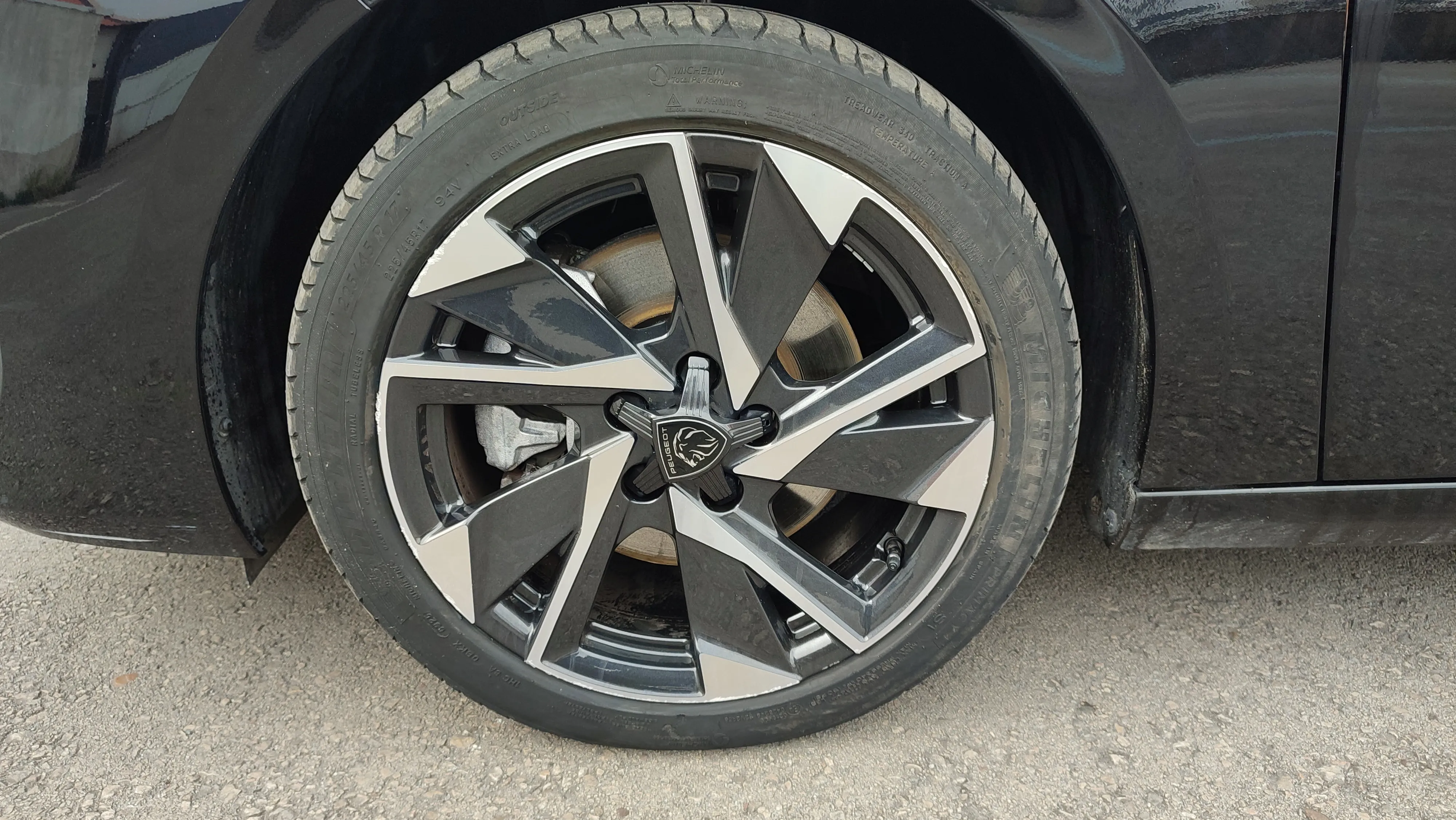 Peugeot 308 Allure Hybrid MHEV 136 e-DCS6 - foto 29