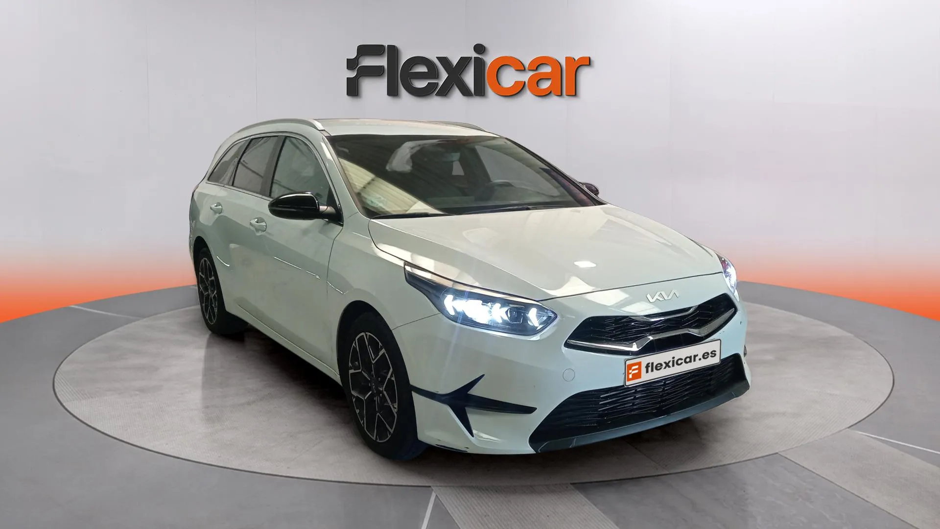 Kia Ceed Tourer 1.0 MHEV Style Edition DCT - foto 2