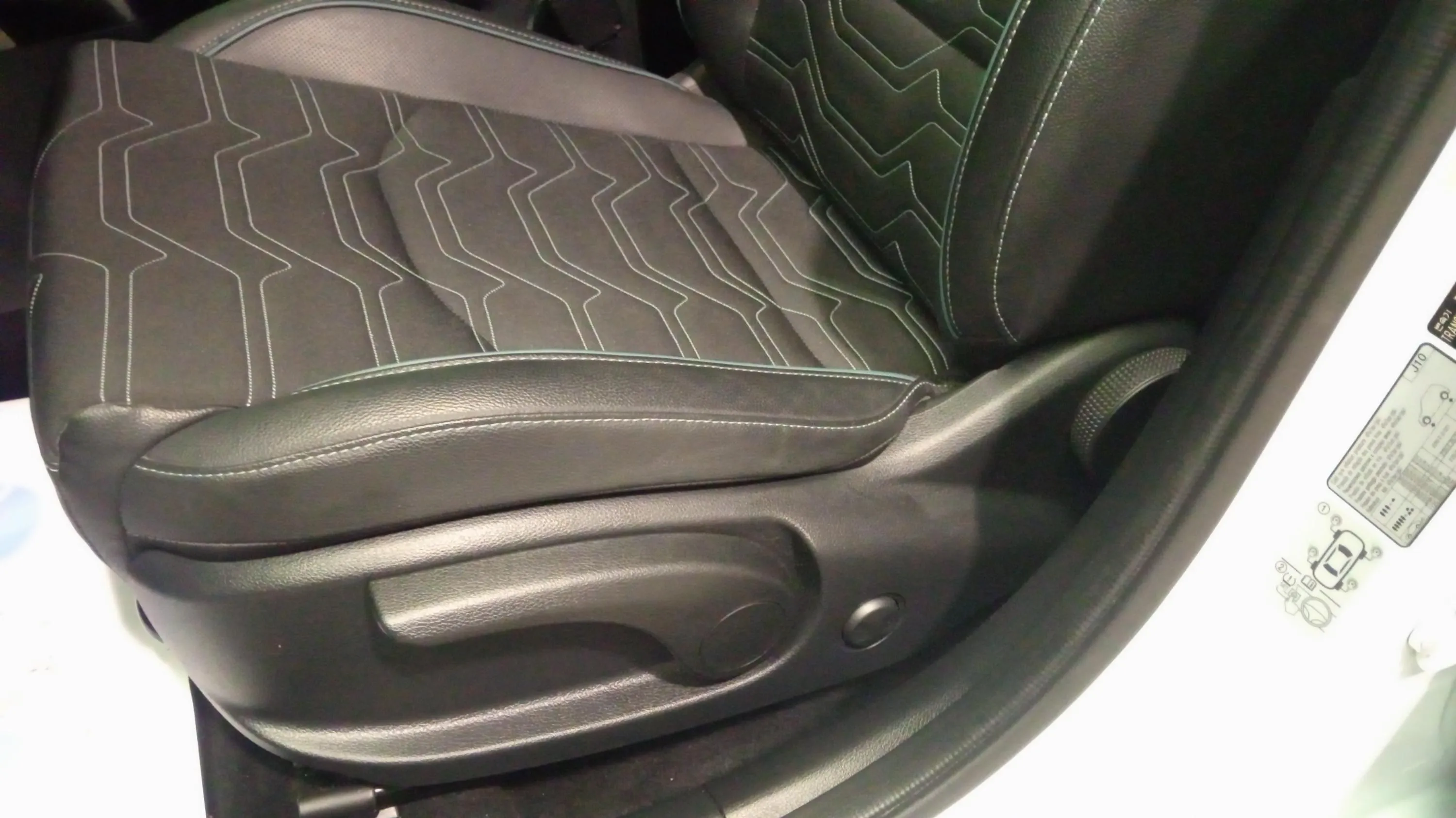 Kia Ceed Tourer 1.0 MHEV Style Edition DCT - foto 22