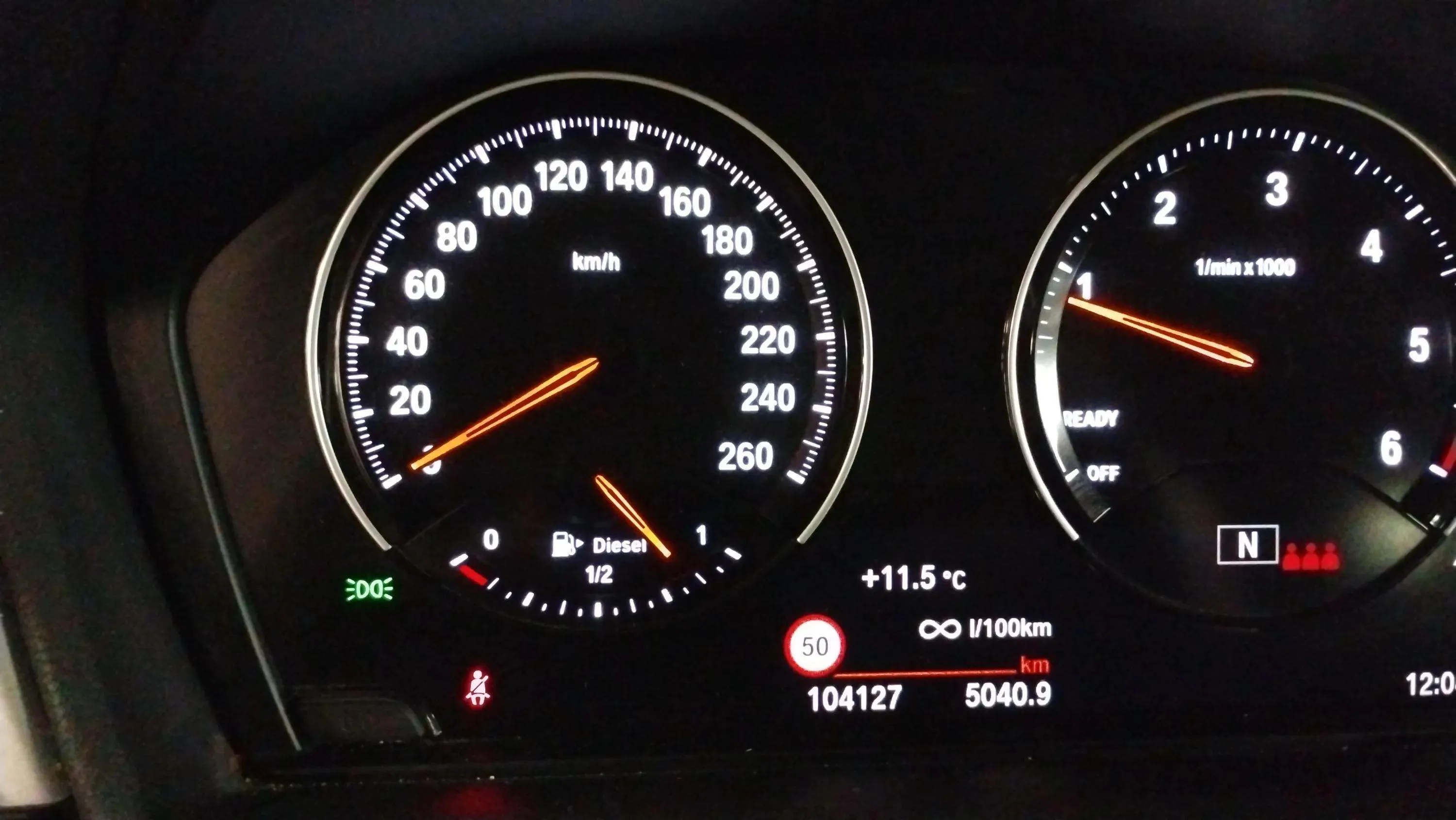 BMW X1 sDrive18d - foto 11