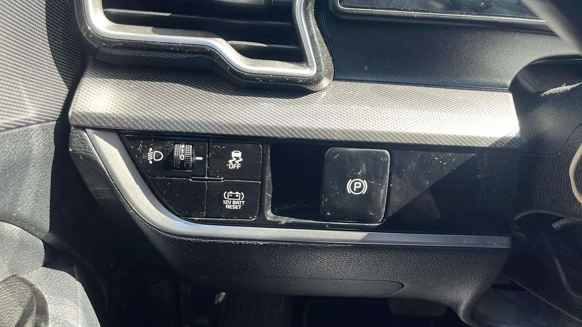 Kia Sportage 1.6 T-GDi MHEV Tech 4x4 DCT - foto 19