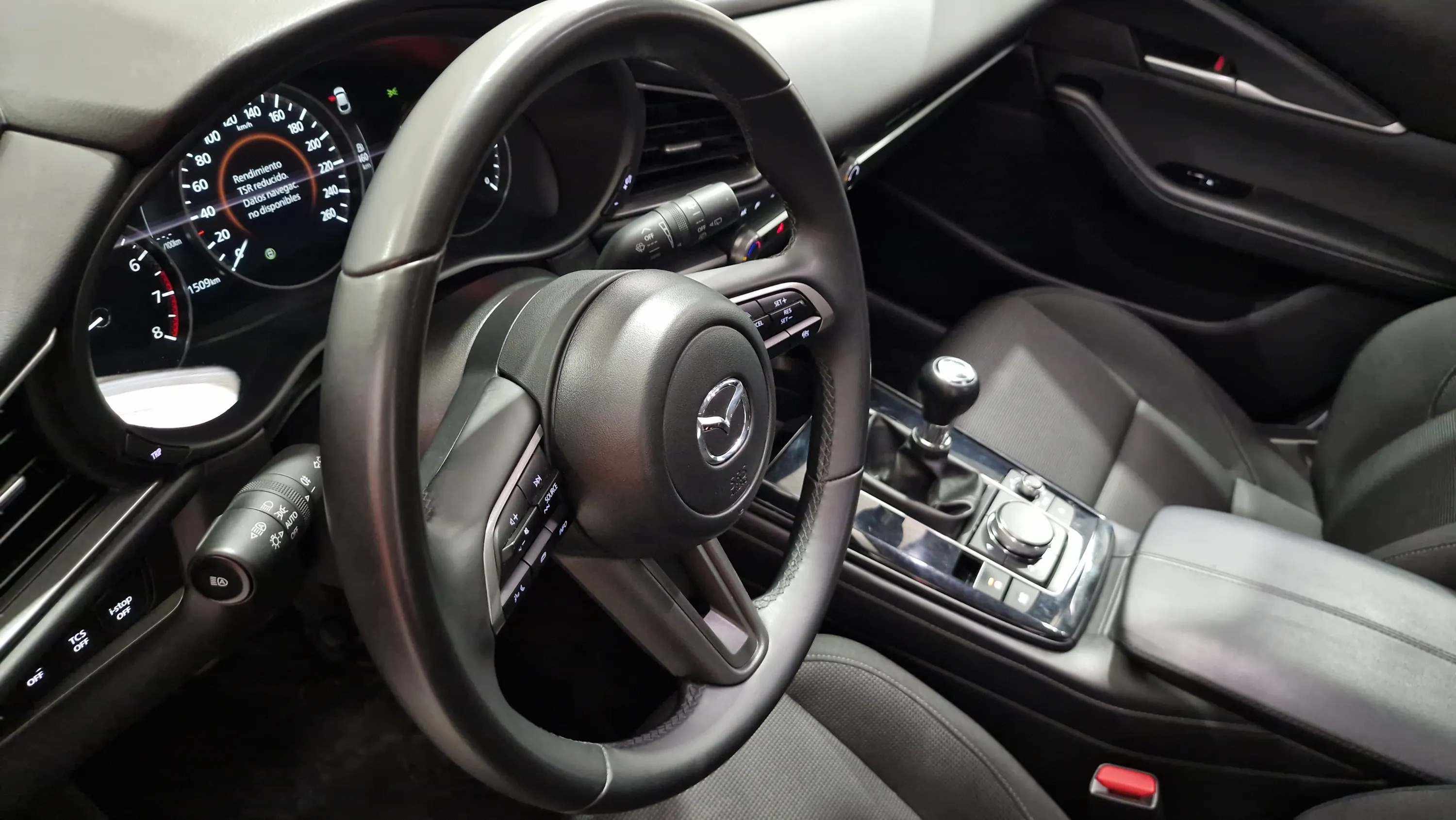 Mazda CX-30 2.5L e-Skyactiv G MHEV Centre-Line - foto 14