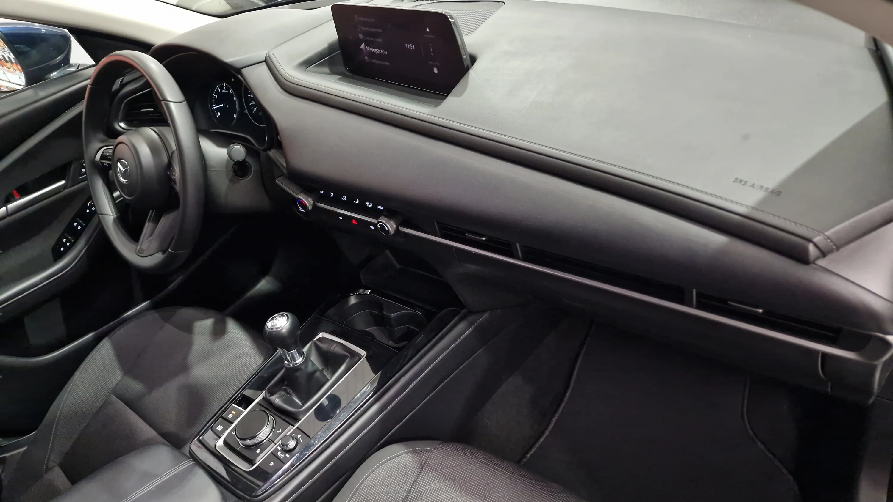 Mazda CX-30 2.5L e-Skyactiv G MHEV Centre-Line - foto 13