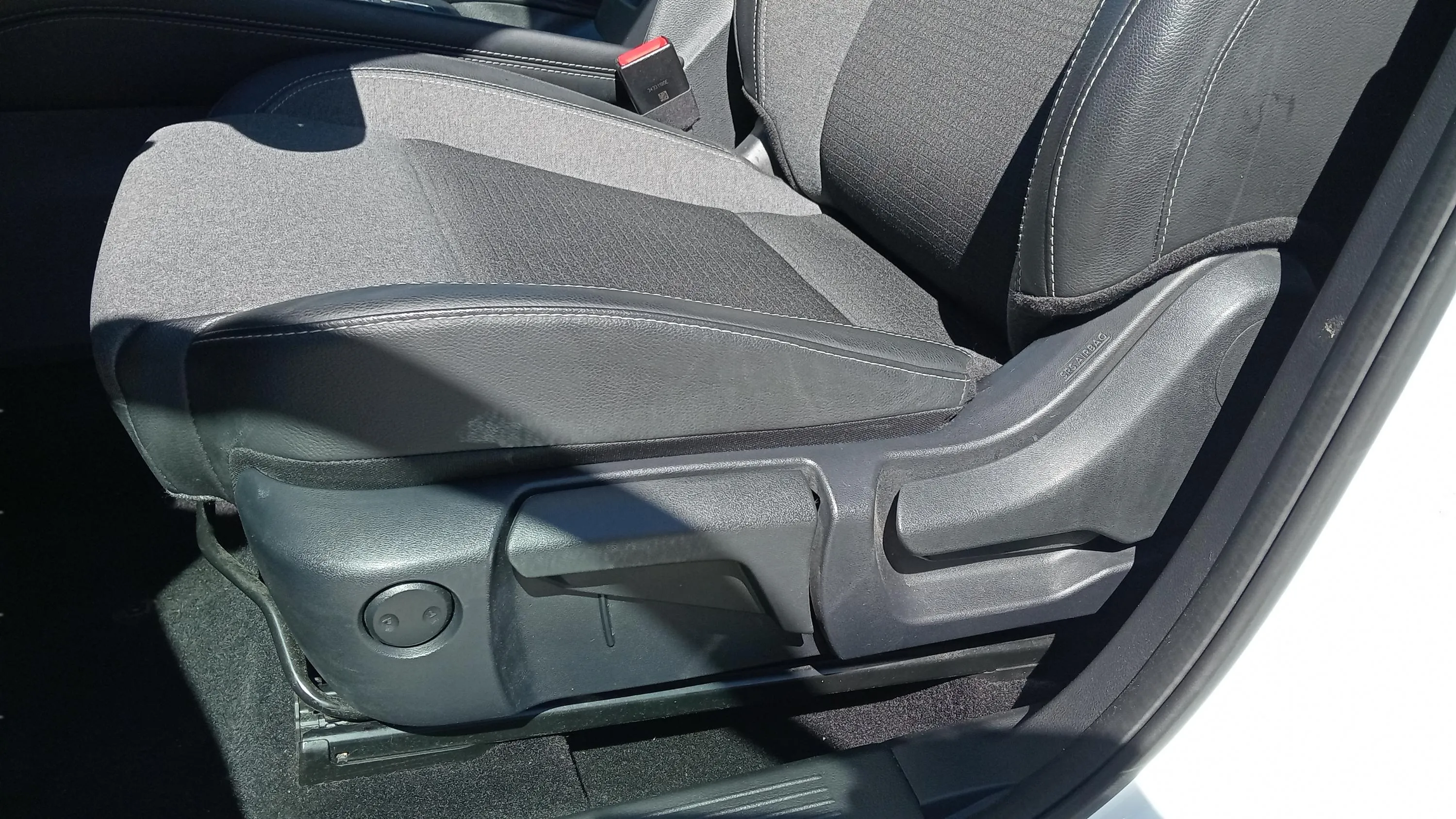 Nissan Qashqai DIG-T mHEV 4x2 Acenta - foto 19