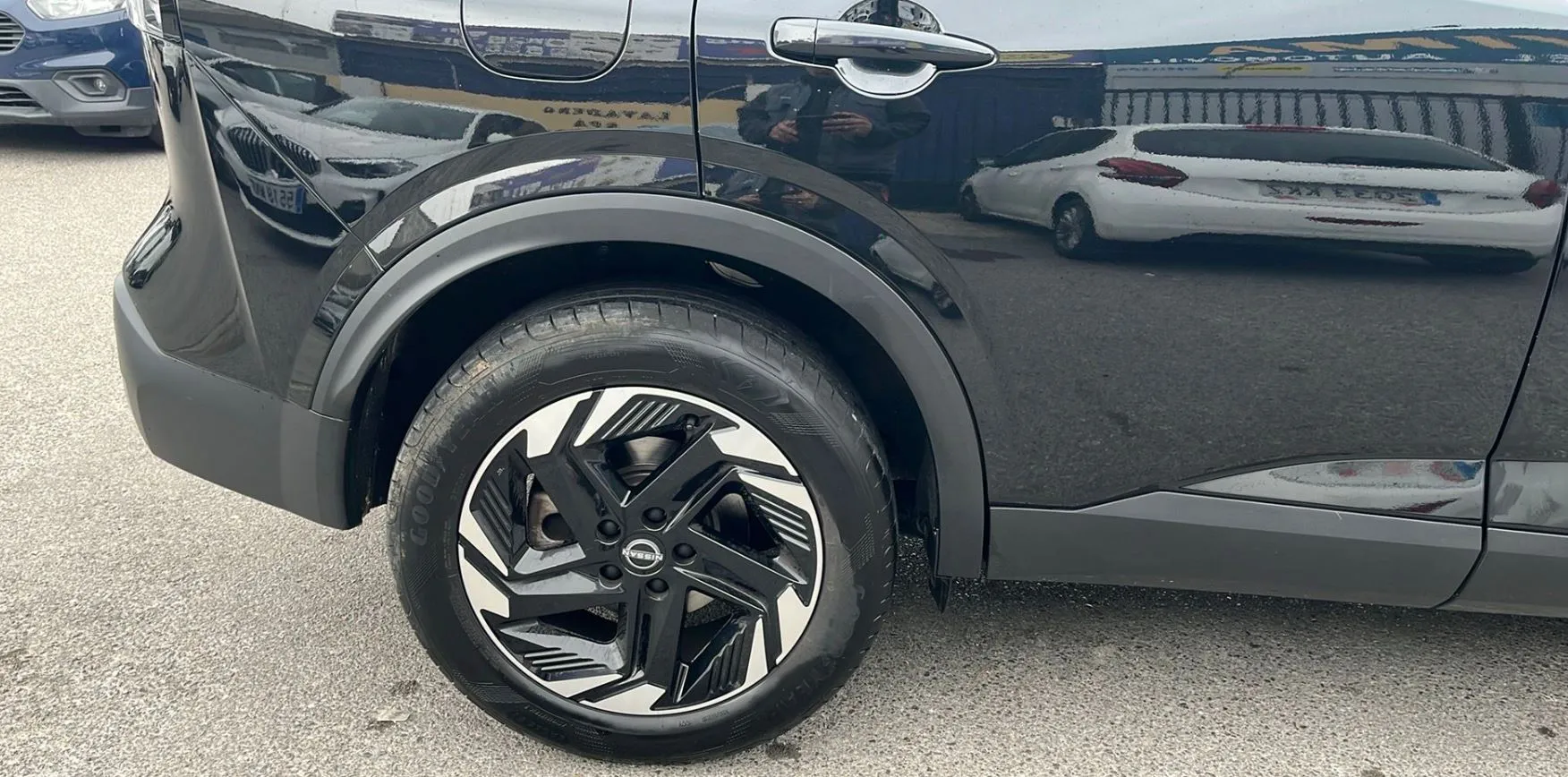 Nissan Qashqai DIG-T N-Connecta - foto 8