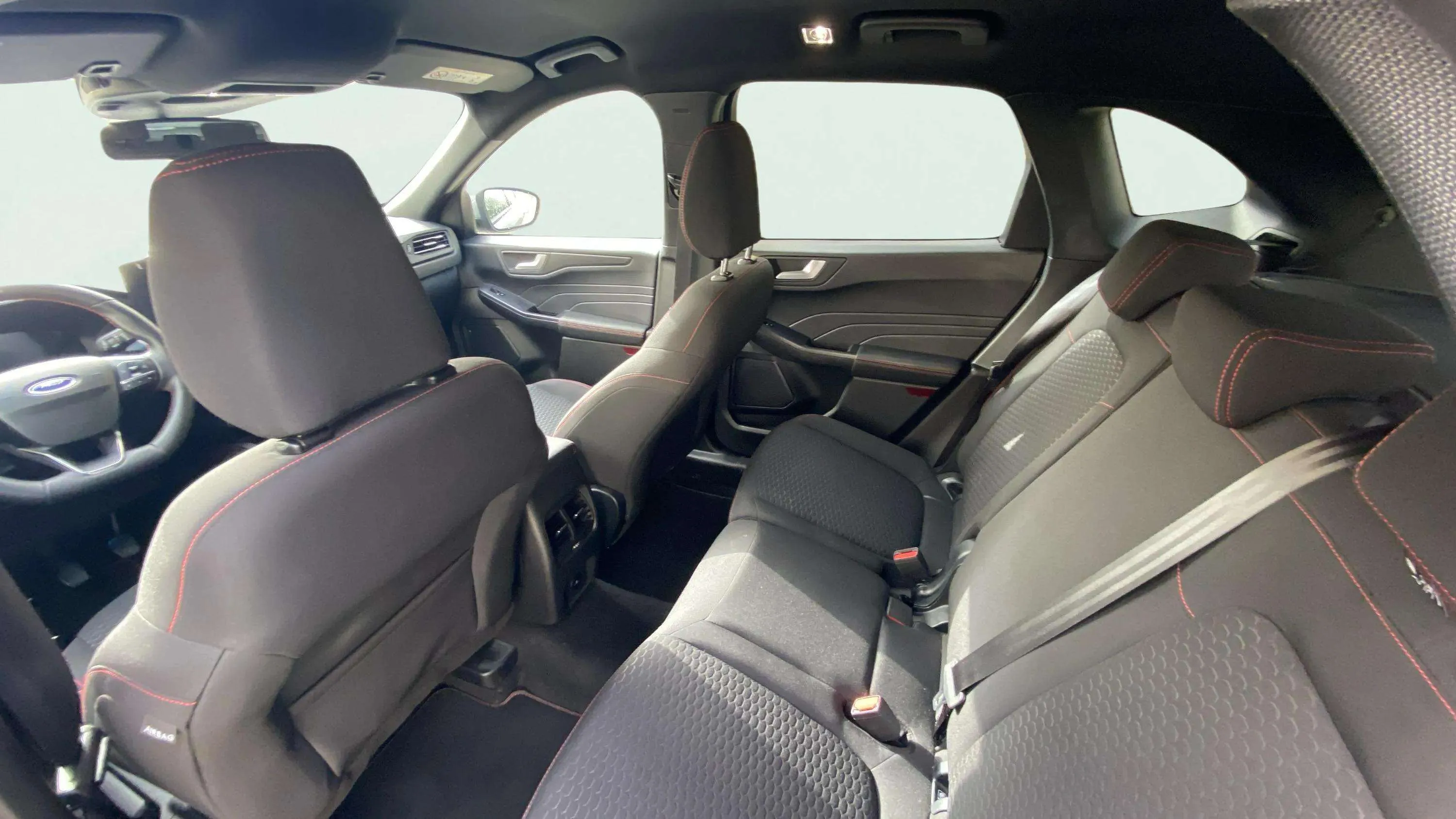 Ford Kuga ST-Line 1.5T EcoBoost - foto 14