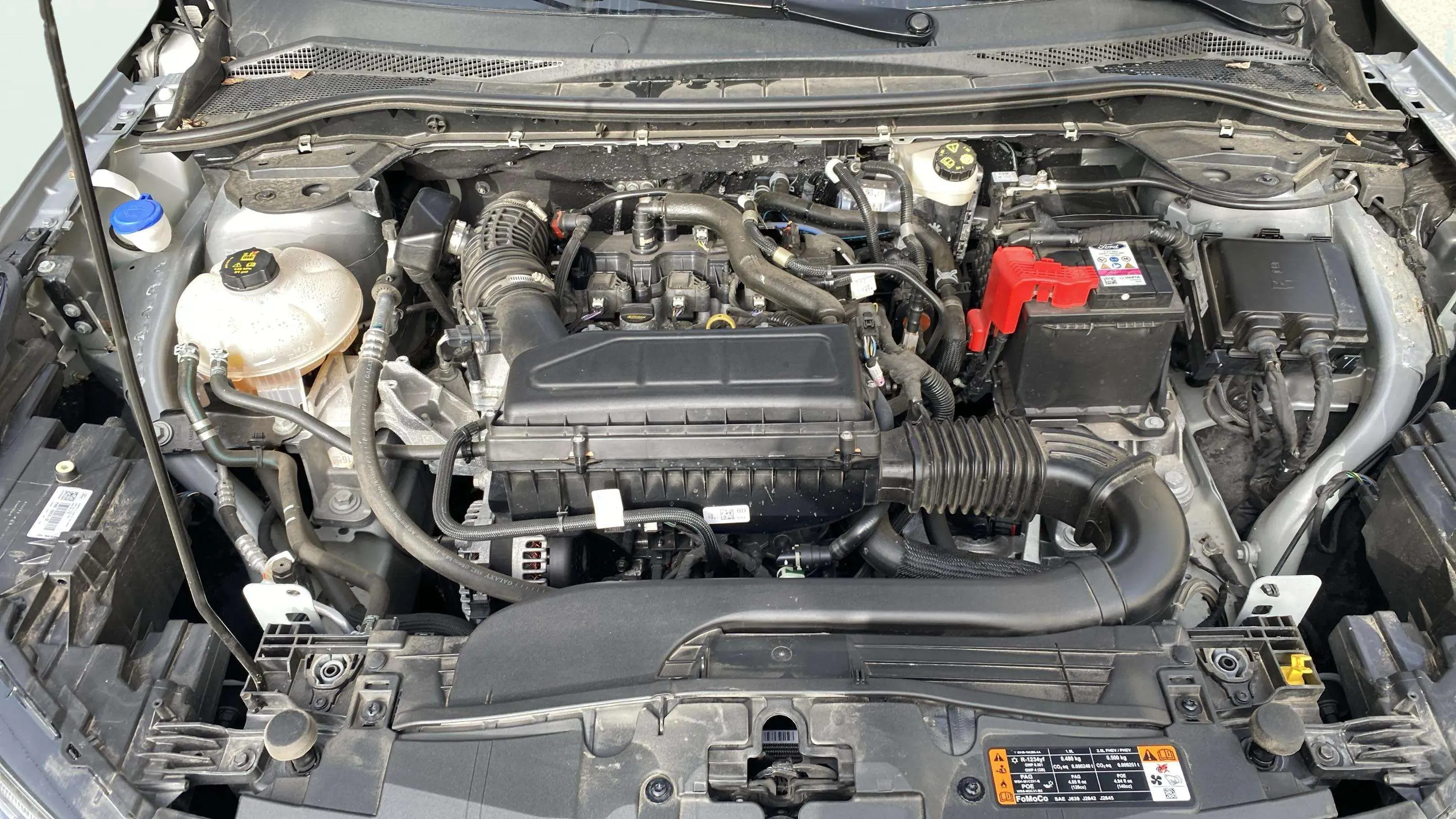 Ford Kuga ST-Line 1.5T EcoBoost - foto 32