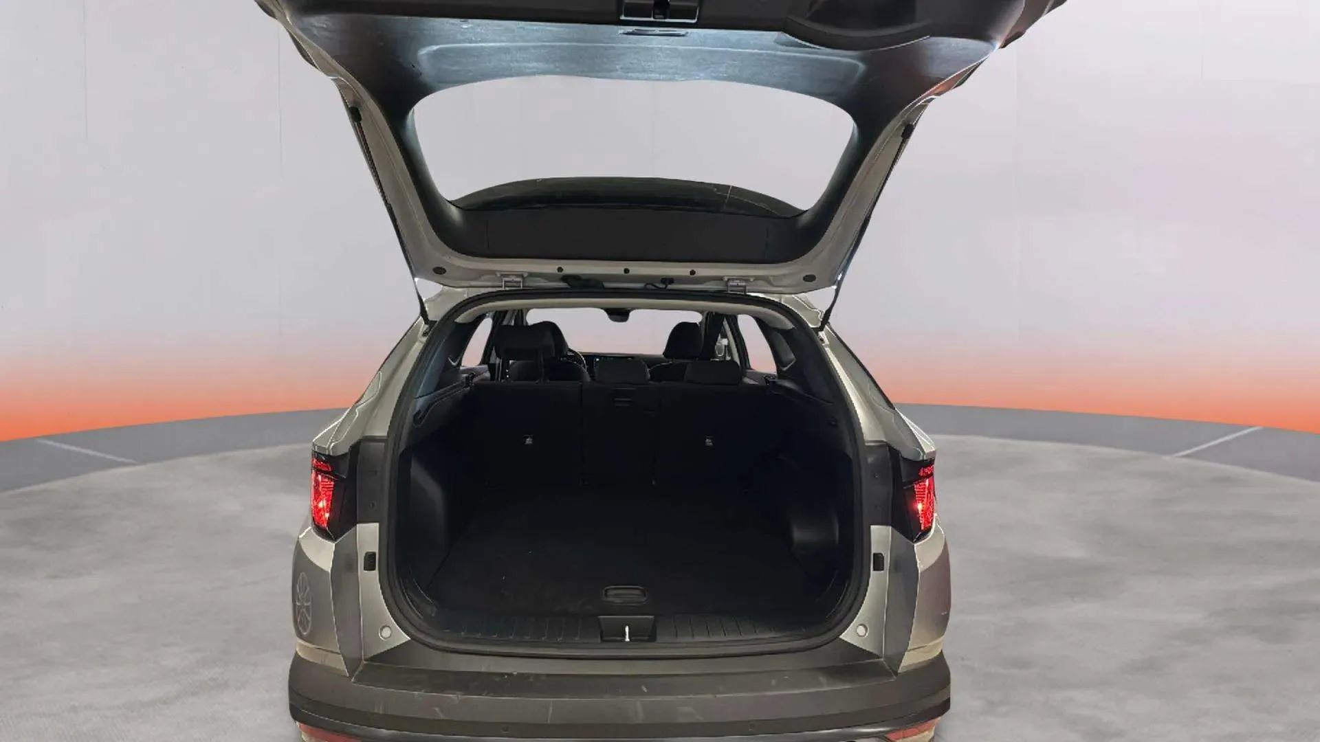 Hyundai Tucson 1.6T Klass - foto 9