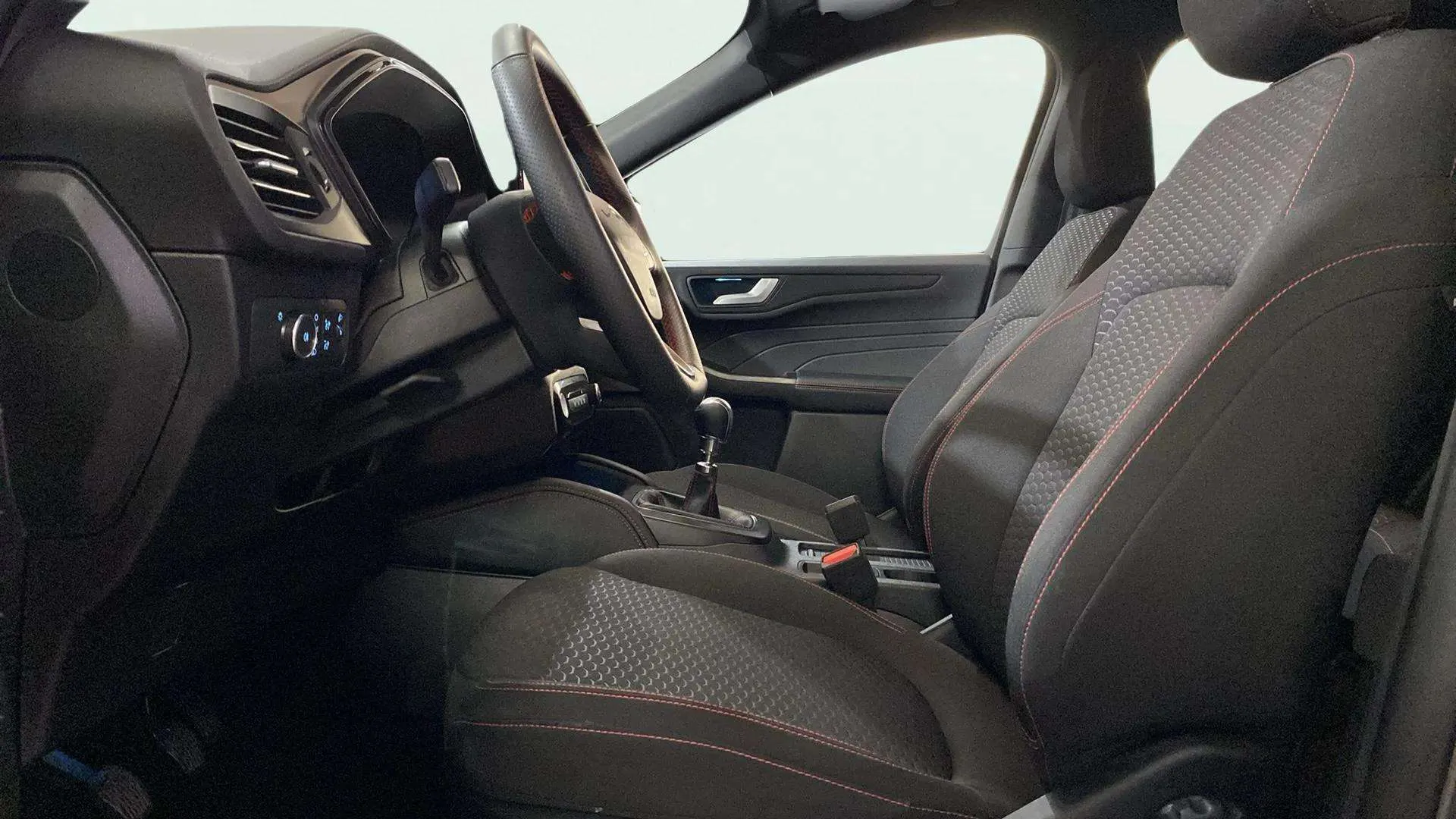 Ford Kuga ST-Line 1.5T EcoBoost - foto 10