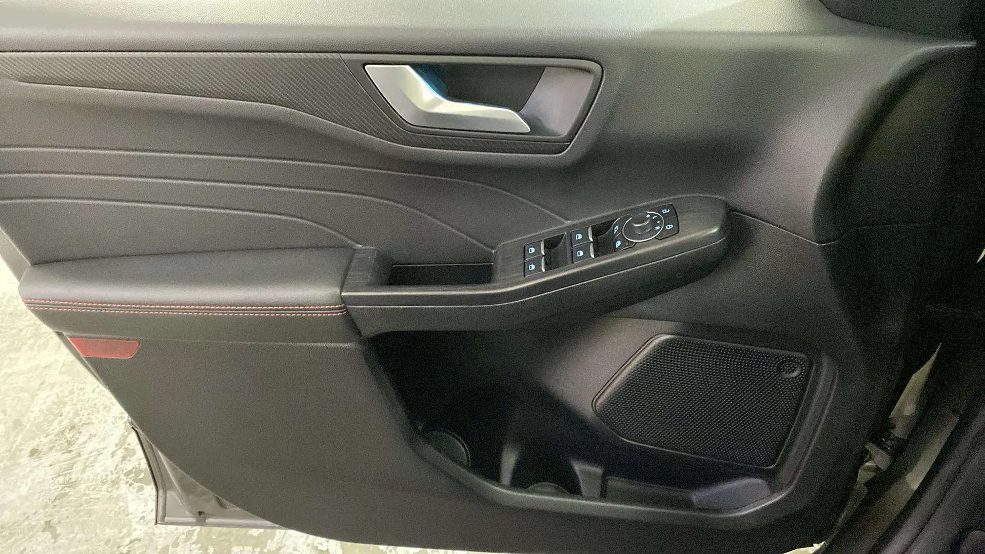 Ford Kuga ST-Line 1.5T EcoBoost - foto 21