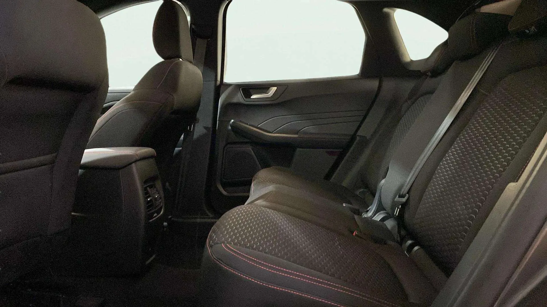 Ford Kuga ST-Line 1.5T EcoBoost - foto 11