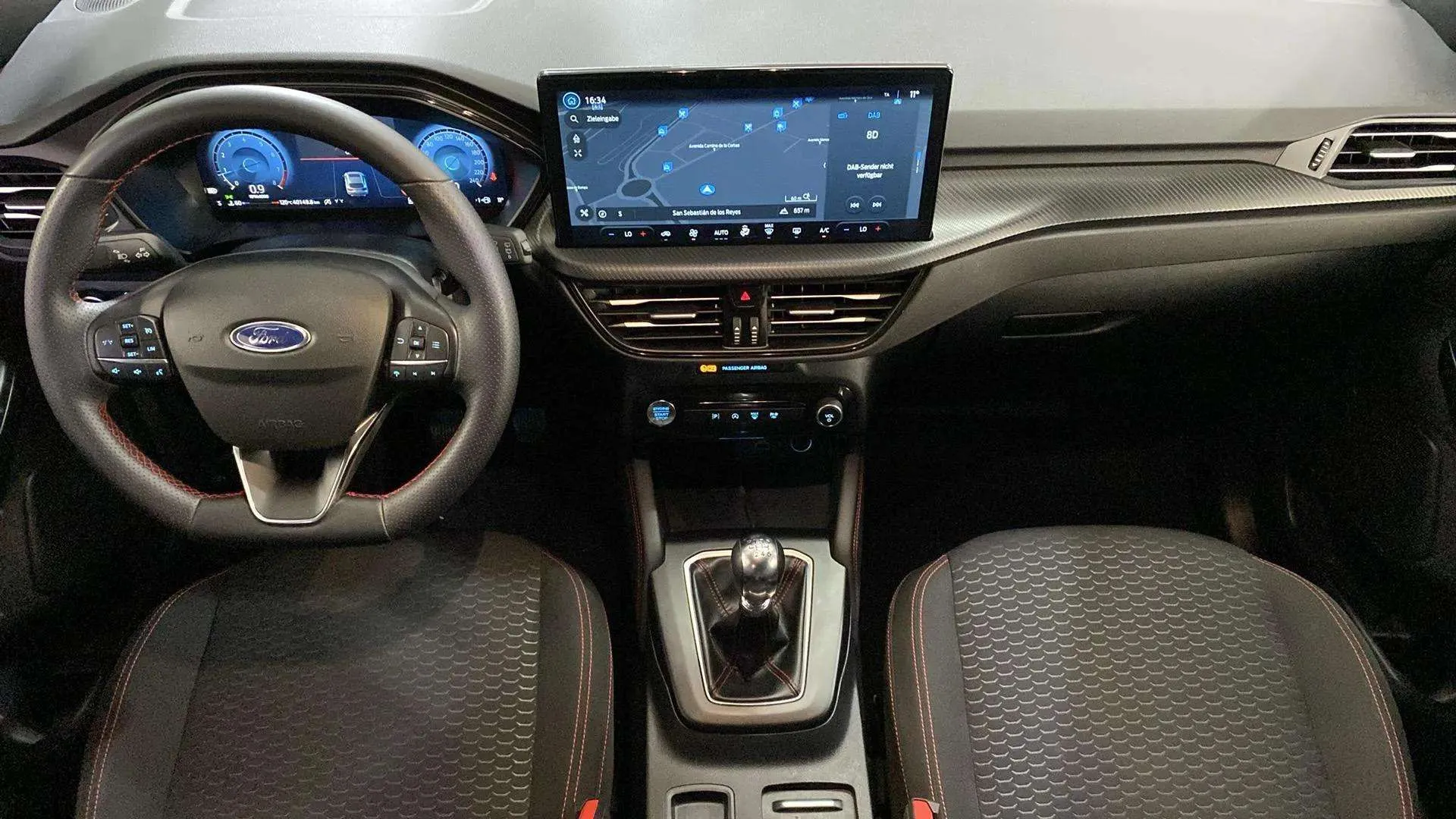 Ford Kuga ST-Line 1.5T EcoBoost - foto 14