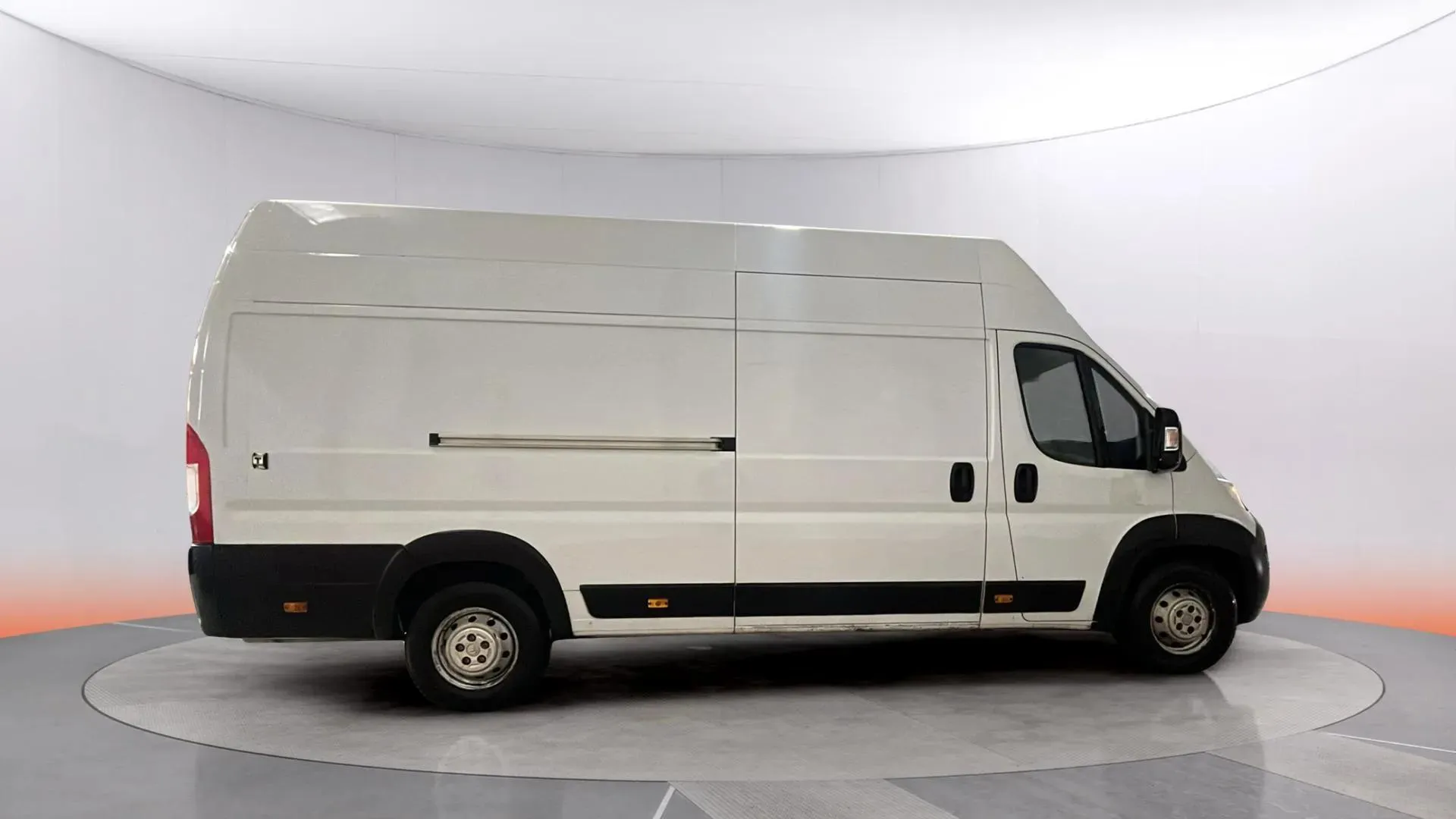 Citroën Jumper Furgón Diesel Jumper Fg. 2.2BlueHDi 35 - foto 8