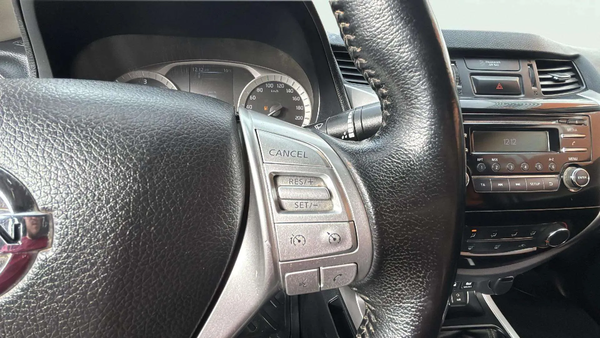 Nissan Navara - foto 22