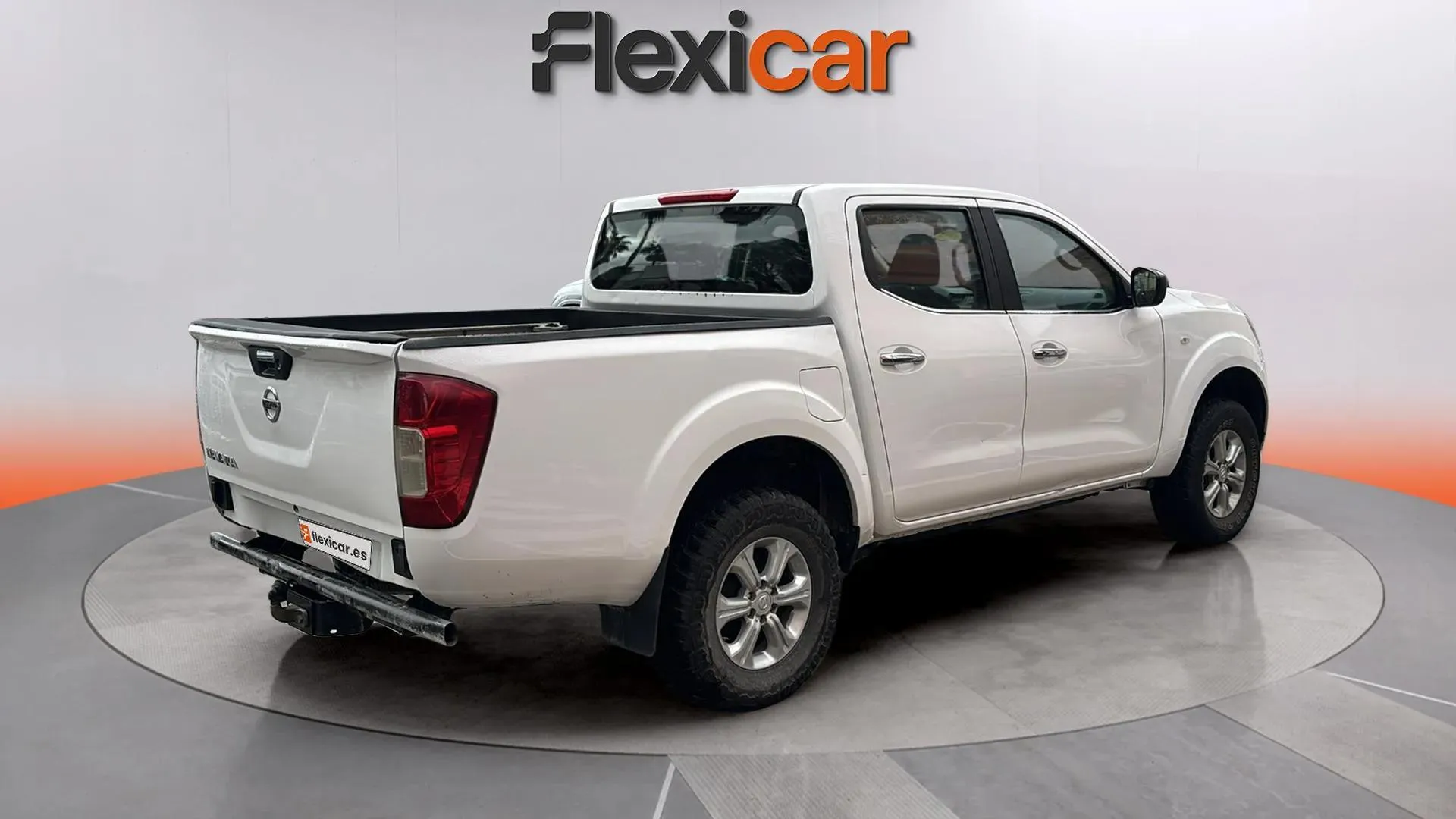 Nissan Navara - foto 7