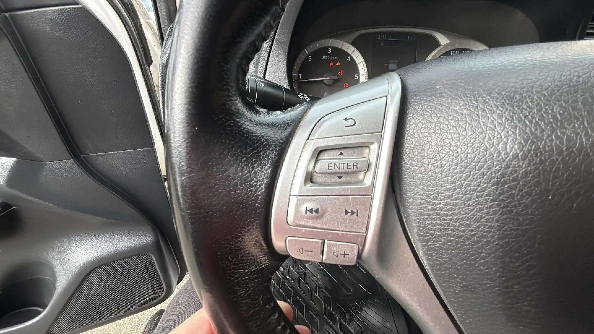 Nissan Navara - foto 25