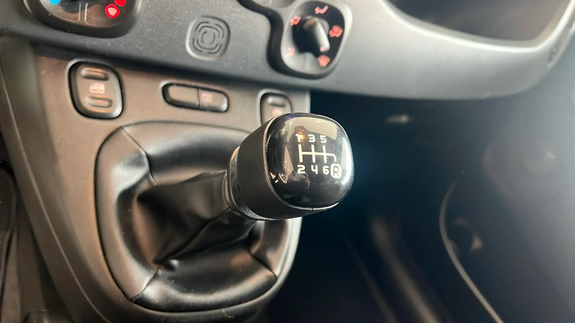 Fiat Panda Hybrid 1.0 Gse - foto 15