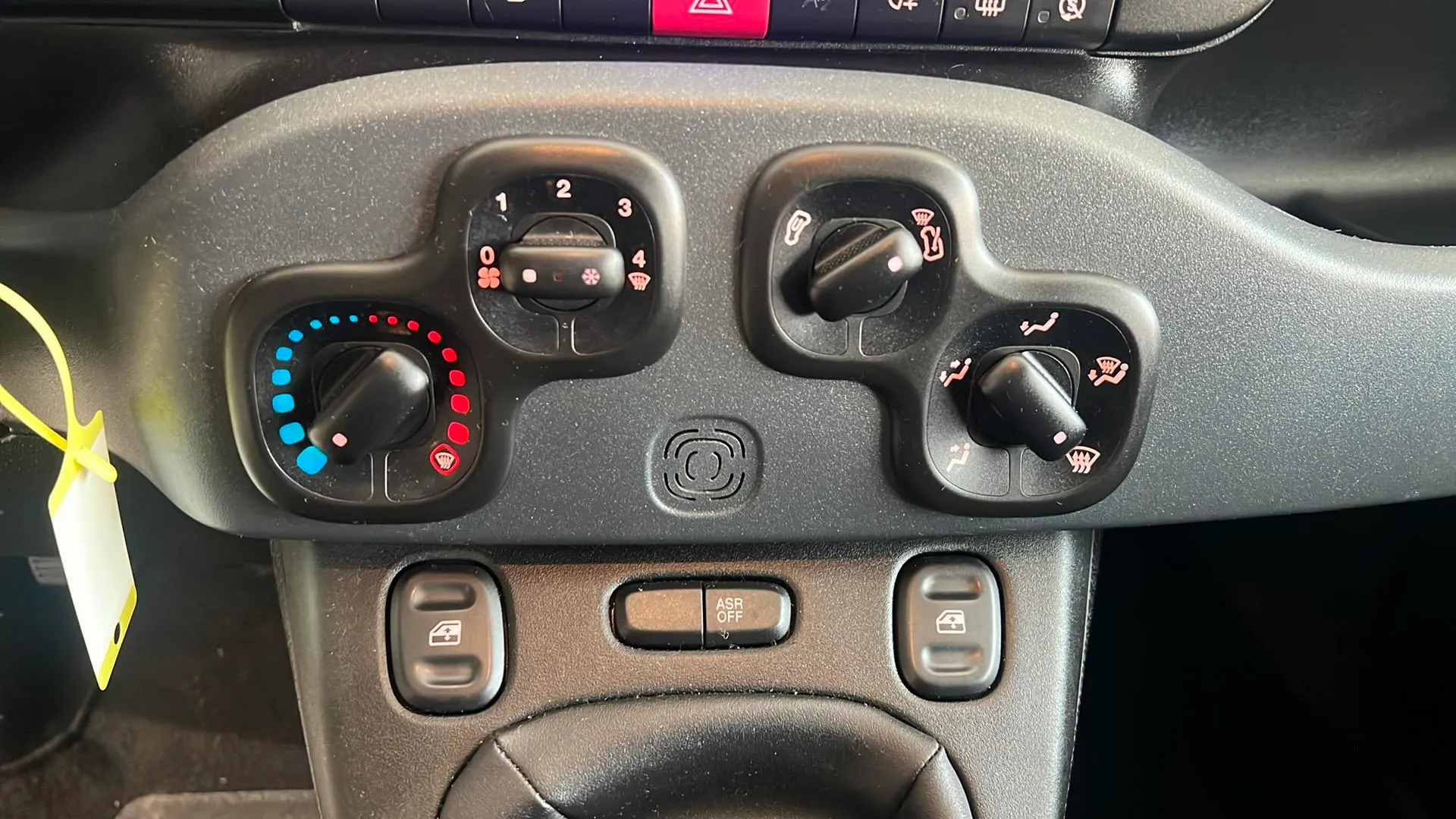 Fiat Panda Hybrid 1.0 Gse - foto 14