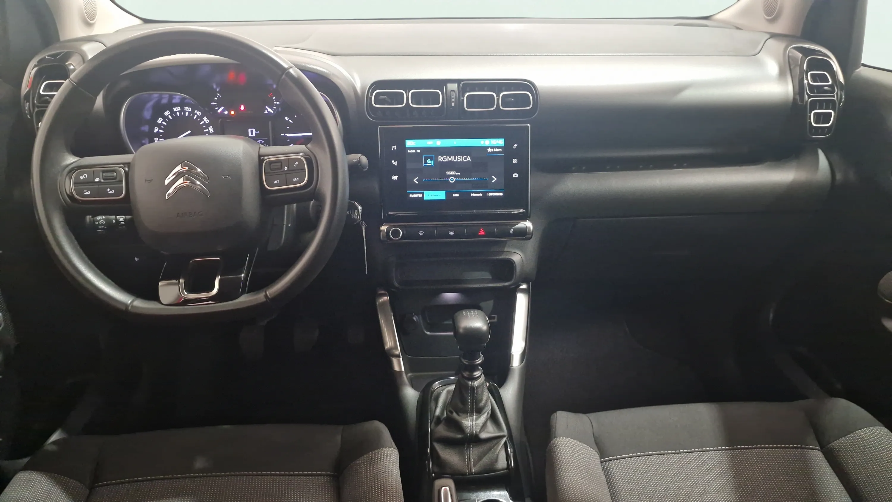 Citroën C3 Aircross PureTech Shine - foto 7