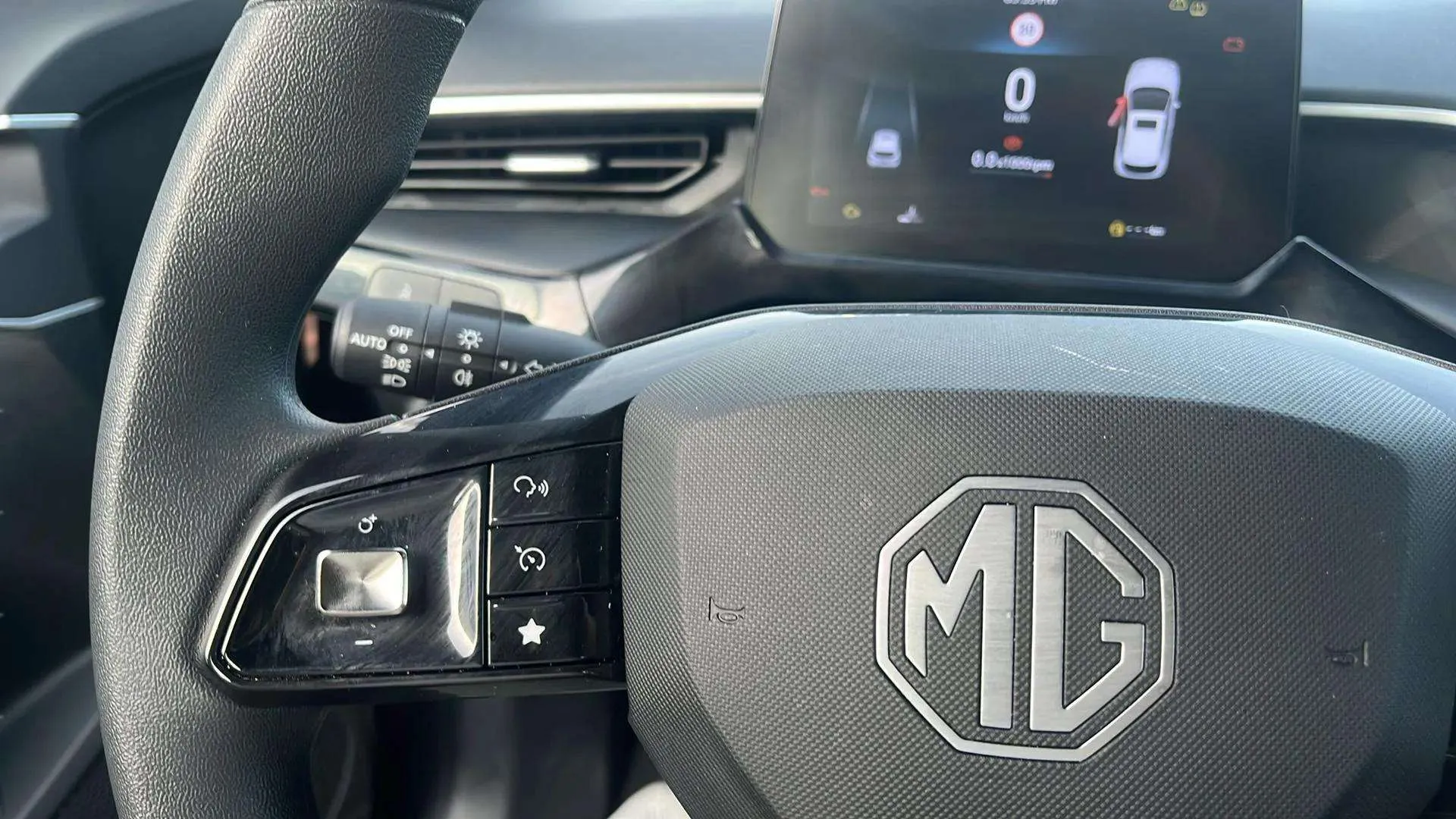 MG MG3 1.5 Standard MY25 - foto 22