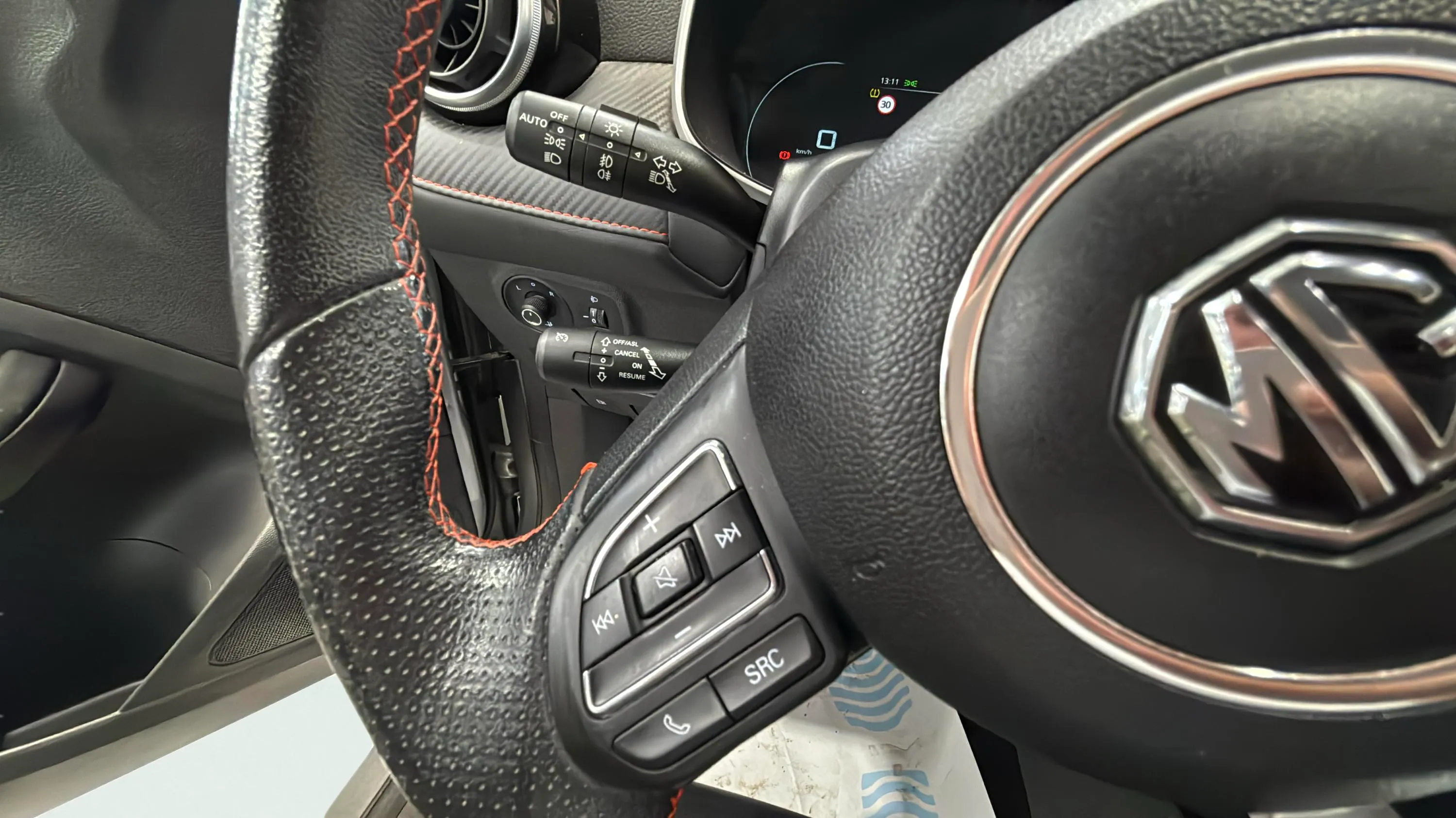 MG ZS 1.5 Luxury - foto 14